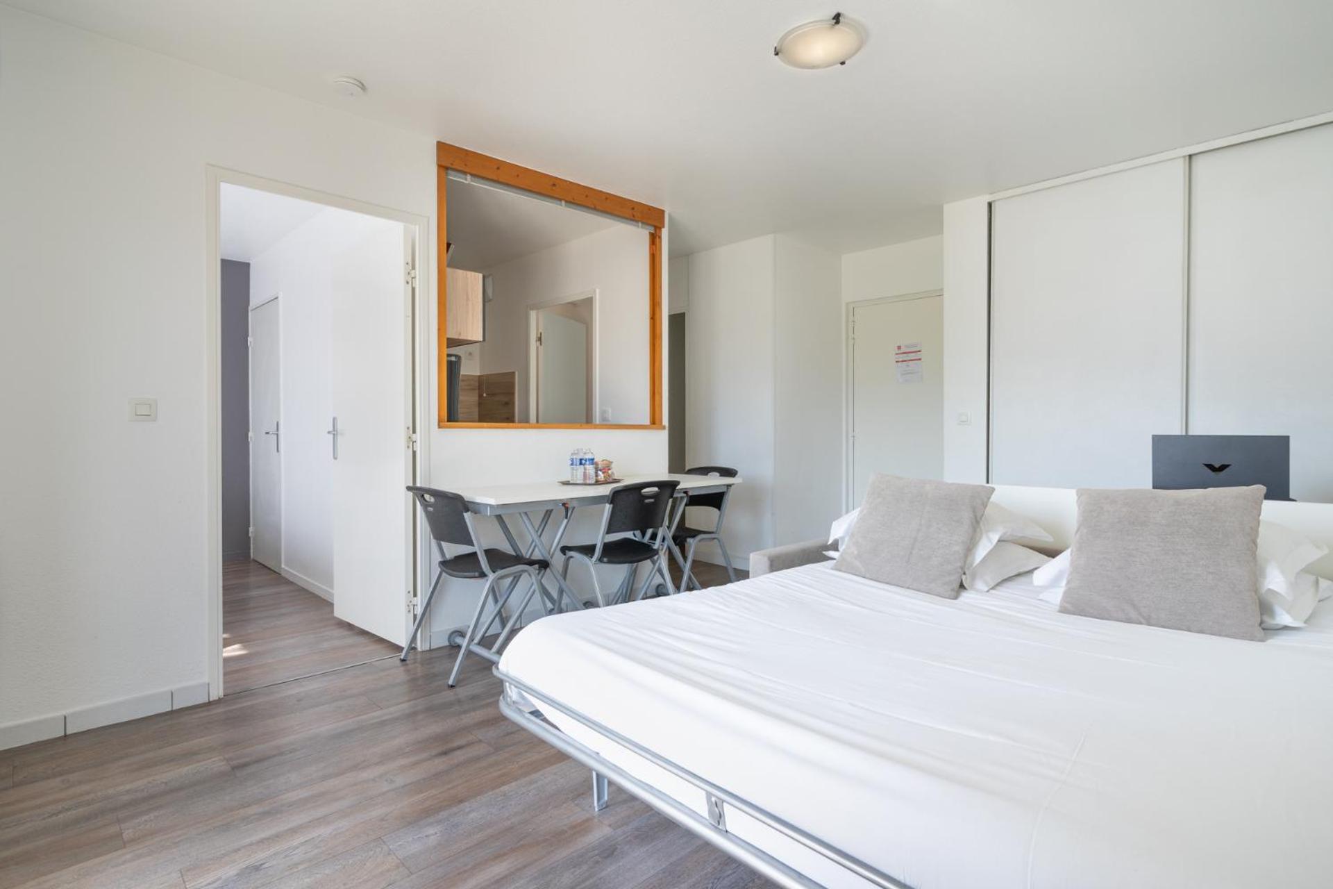 Séjours & Affaires Annecy Le Pont Neuf