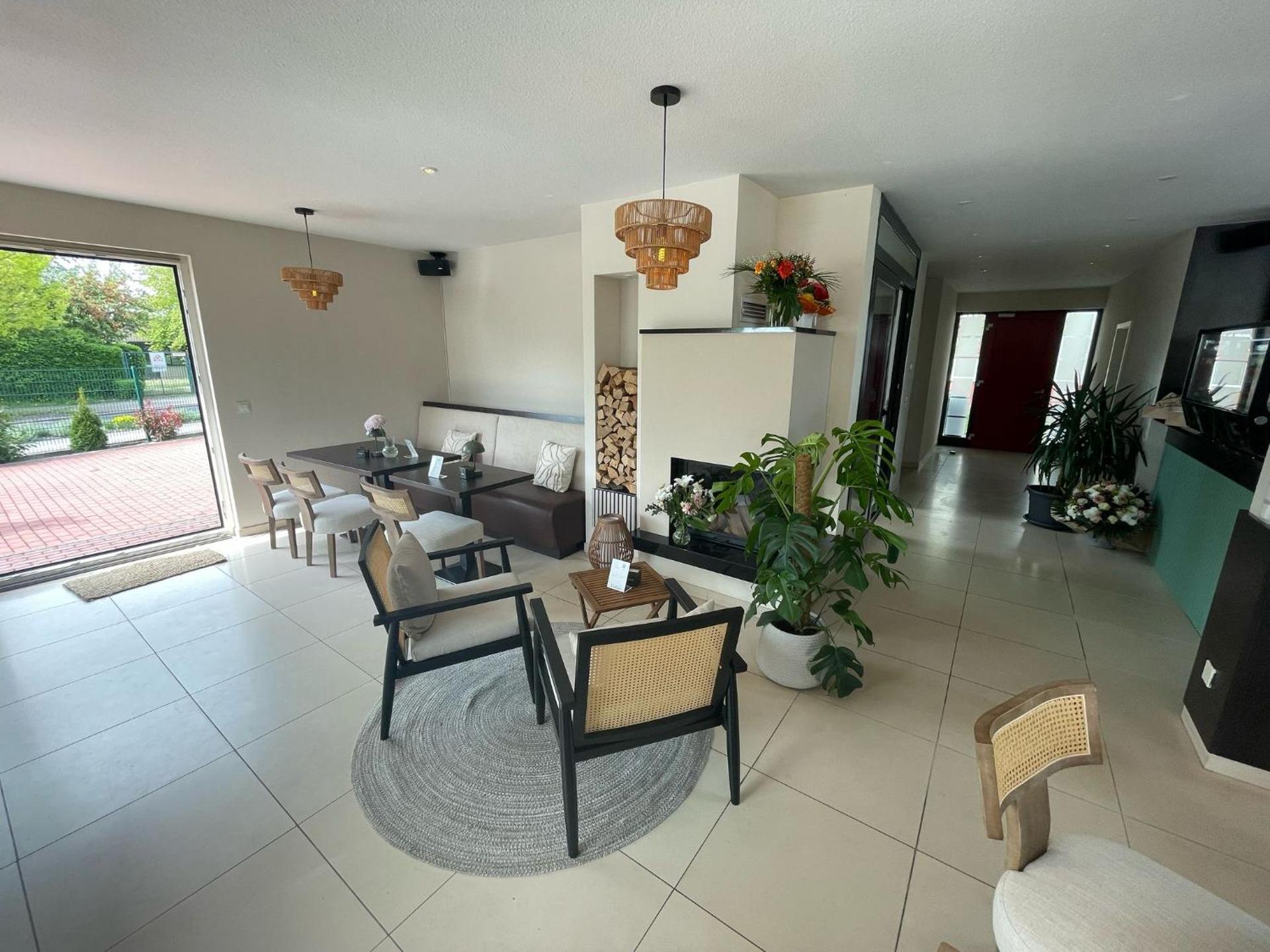 K&T Estates Resort & Spa, Frankfurt