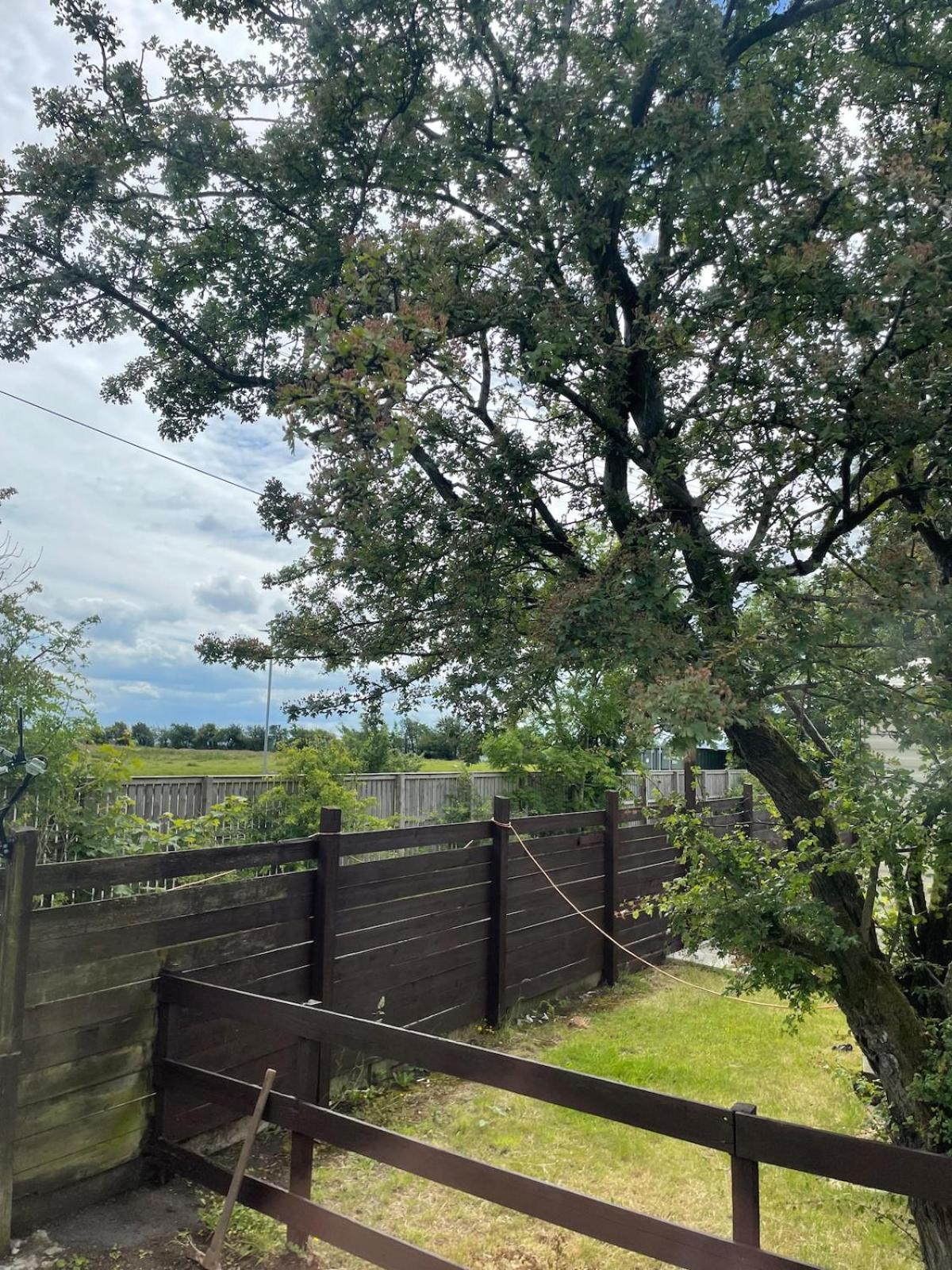 2-Bedroom Caravan Located in Uddingston, Glasgow at Maryville Caravan Site