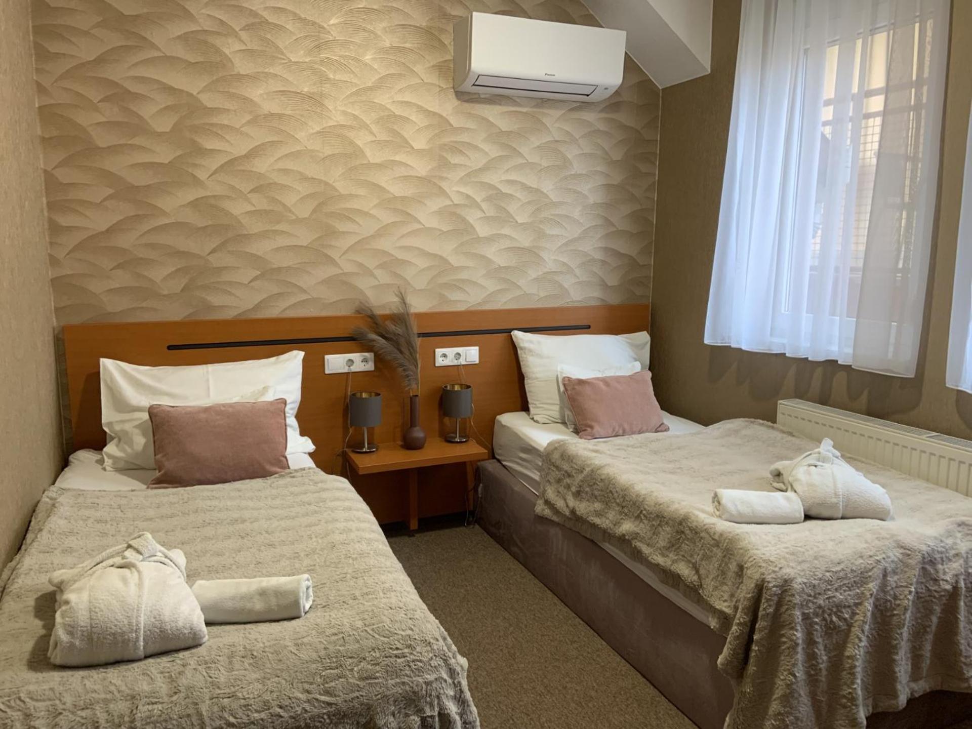 Camera Matrimoniale Budget 