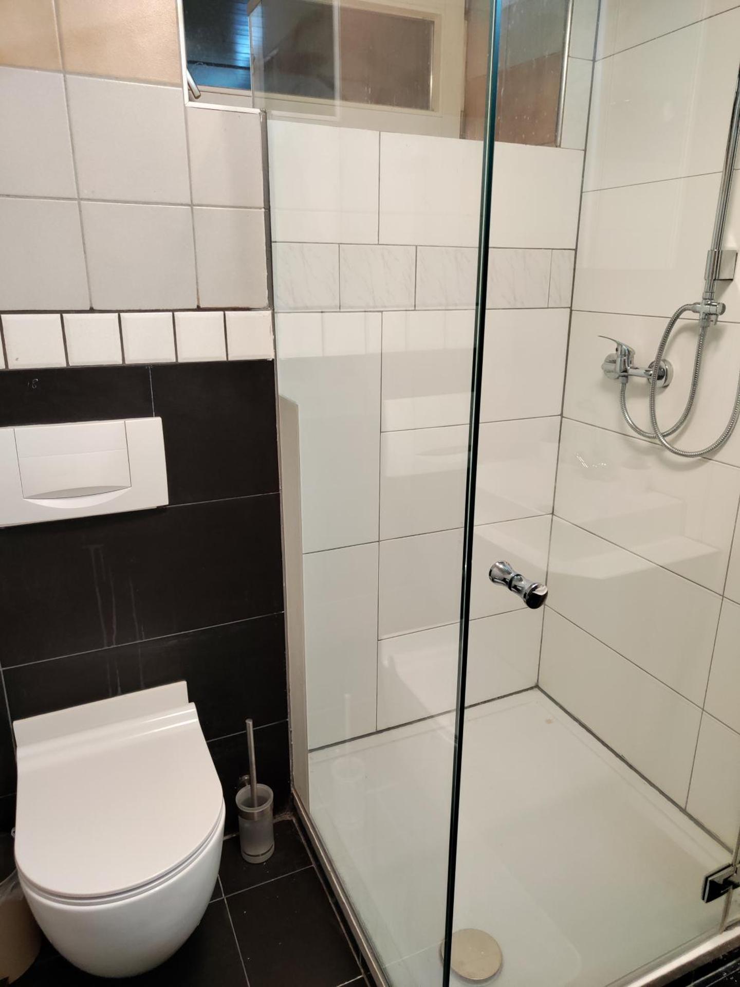 Doppelzimmer mit Gemeinschaftsbad und kleiner Küche Nannen 382