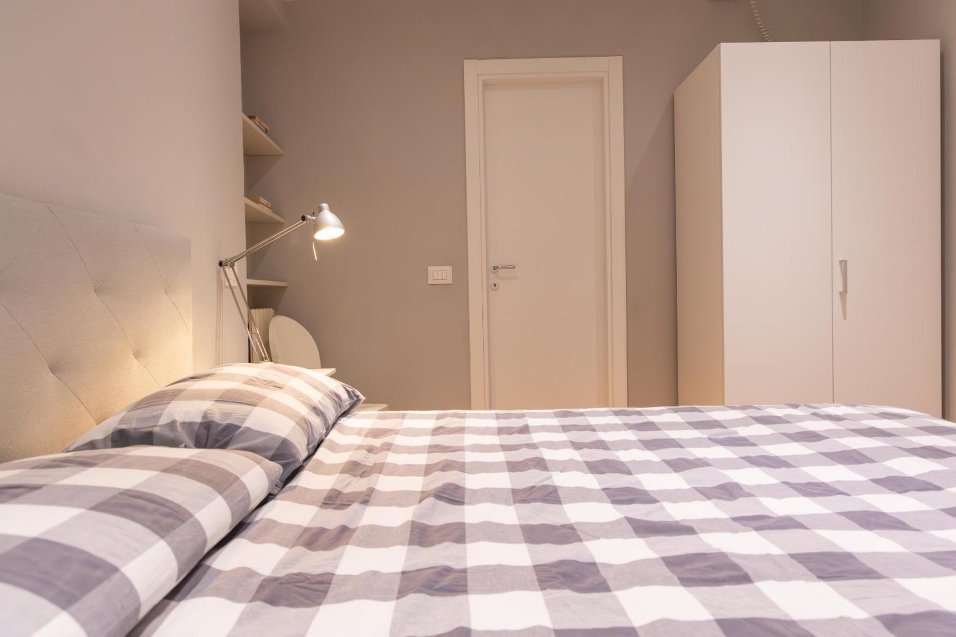 Collegio di Spagna 13