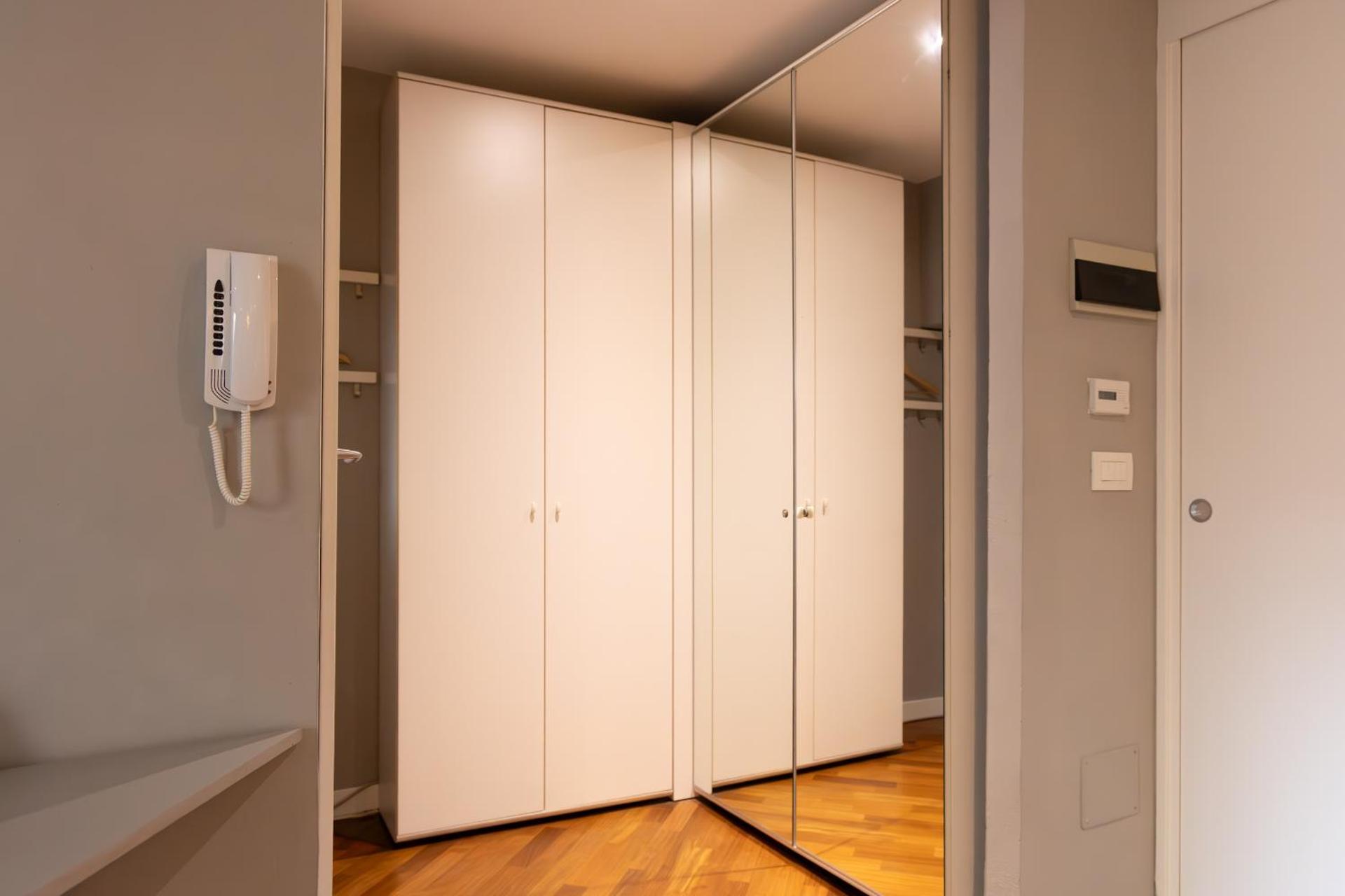 Collegio di Spagna 13