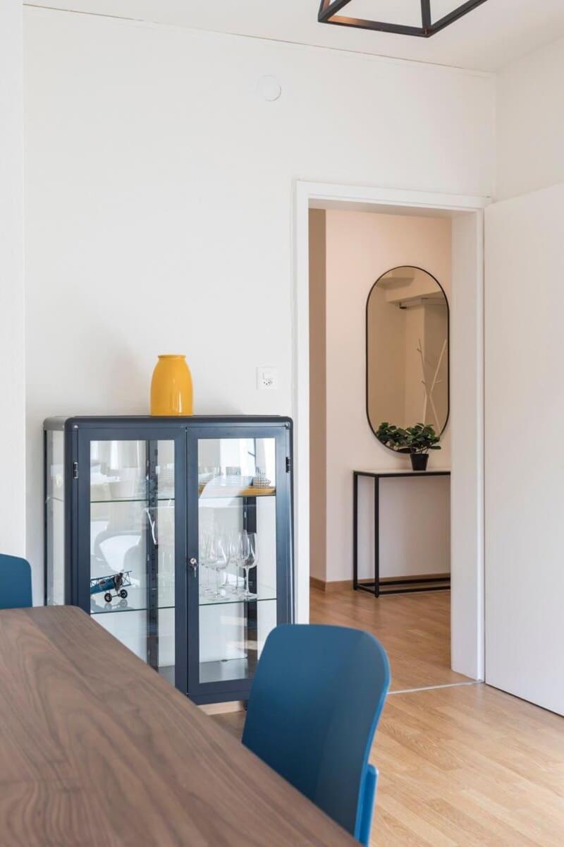 Modern appt opposite theatre, 7 min walk to Messe