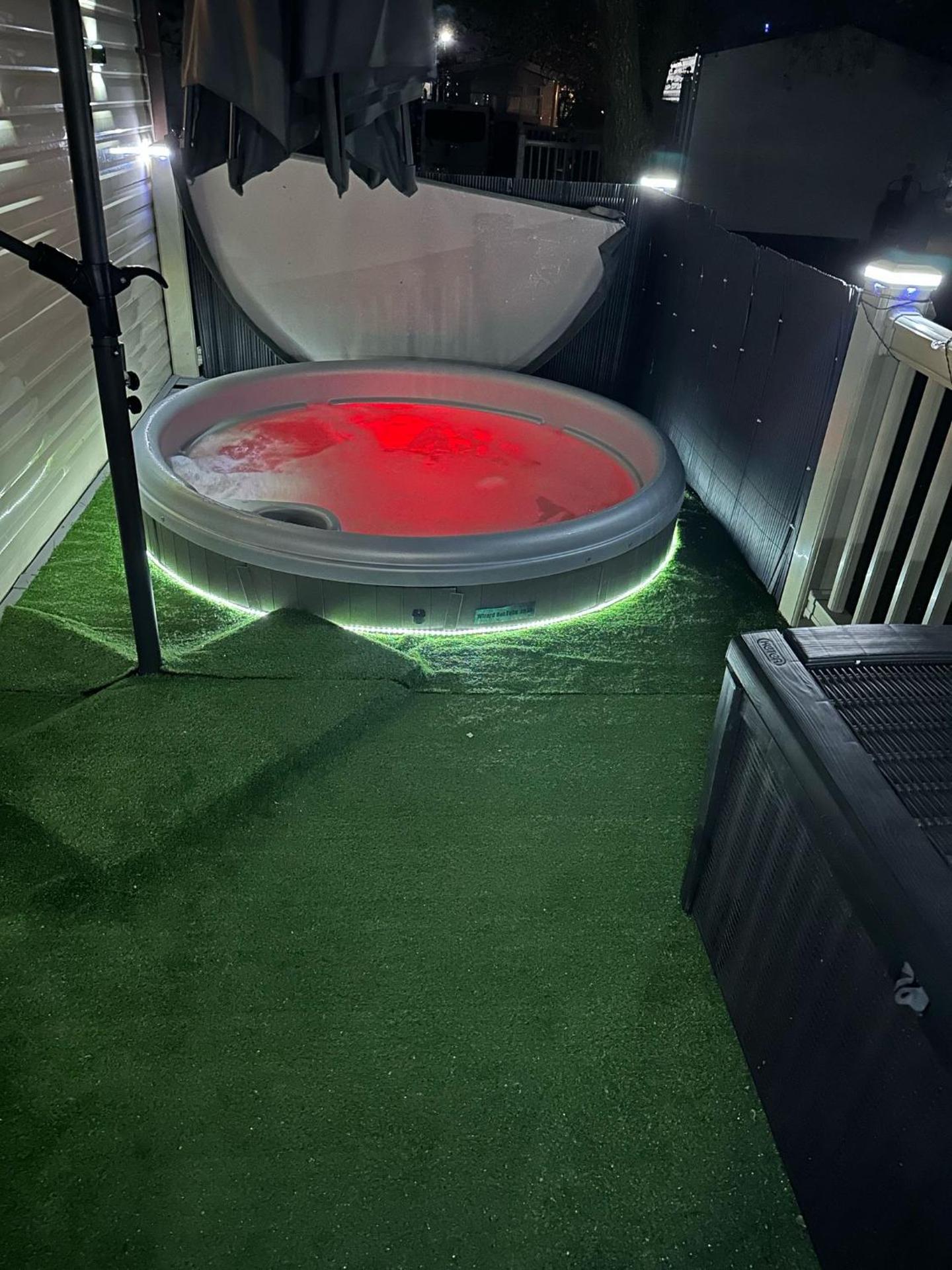 Tattershall Lakes 2 bedroom,6 berth Holiday home with hot tube