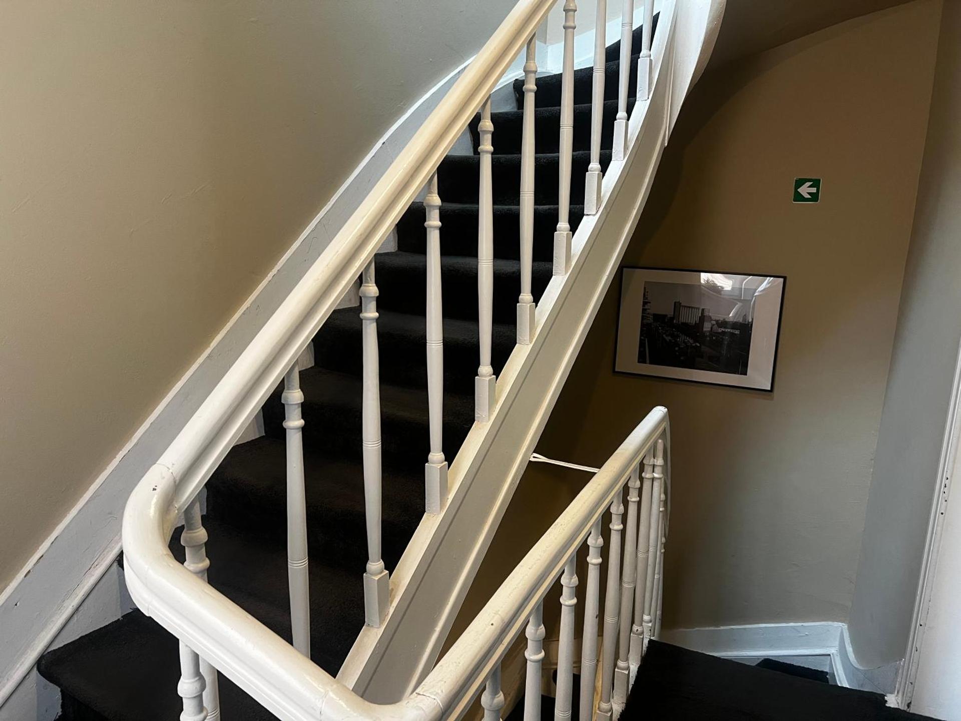 Boutique Leuven - self check in with CHEAPEST PARKING