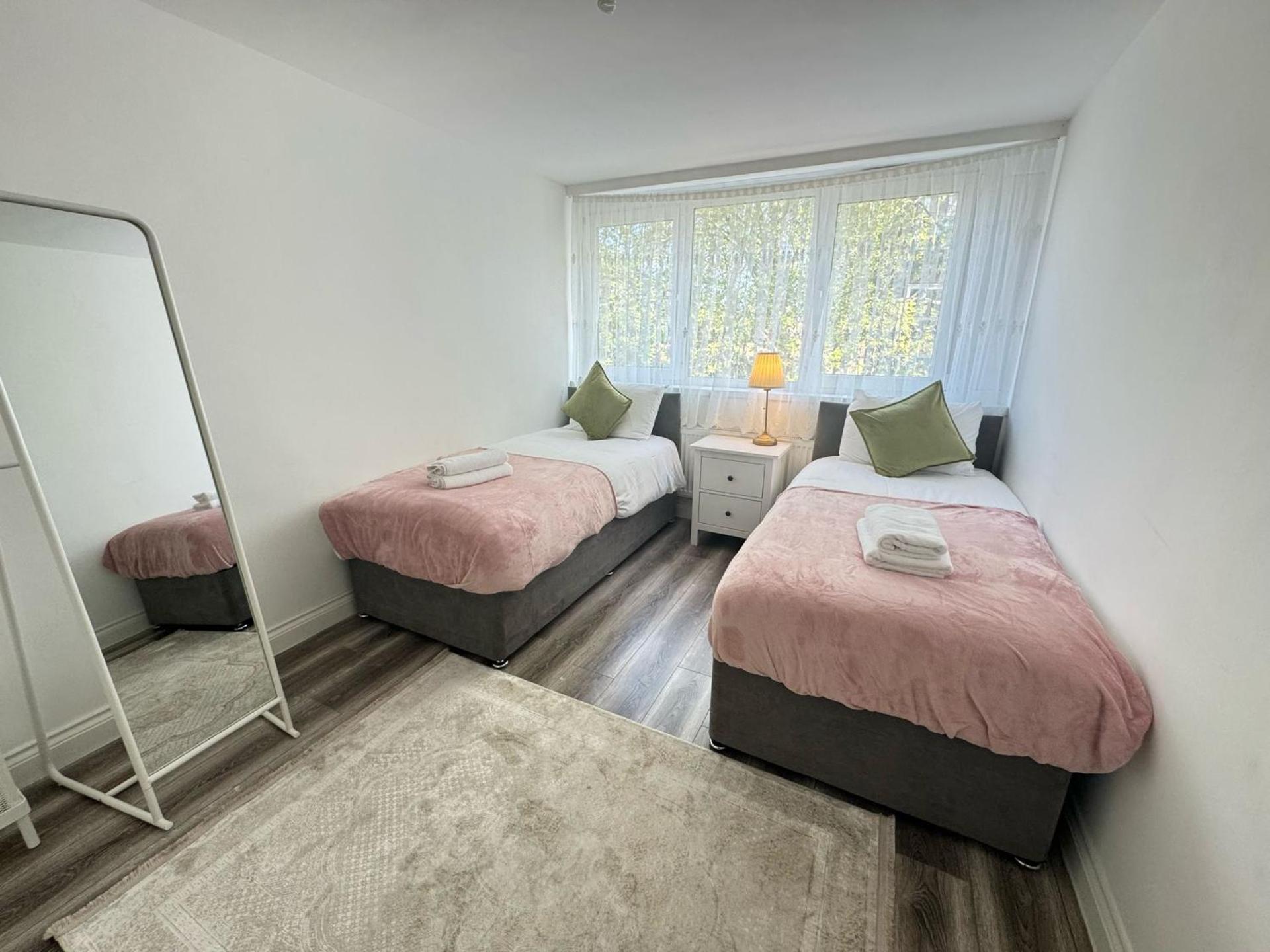 Betty Homes - Nearby Angel and HIghbury