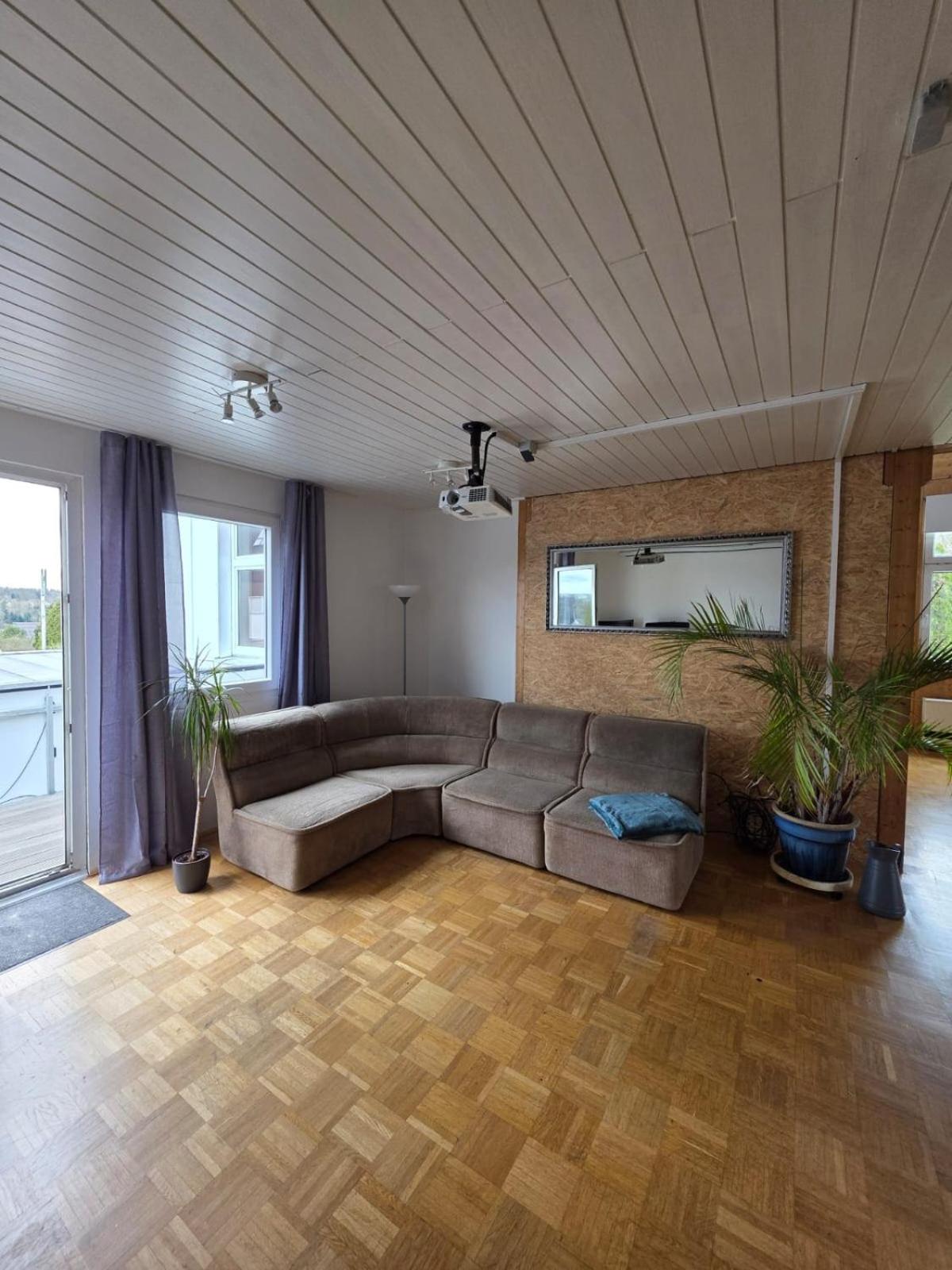 Schwarzwald Lodge OG - Perfekt für Familien und Gruppen