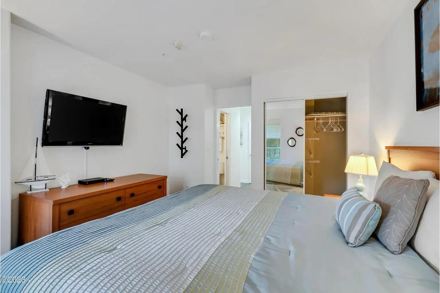 The Landing at Newport Condominium Hotel