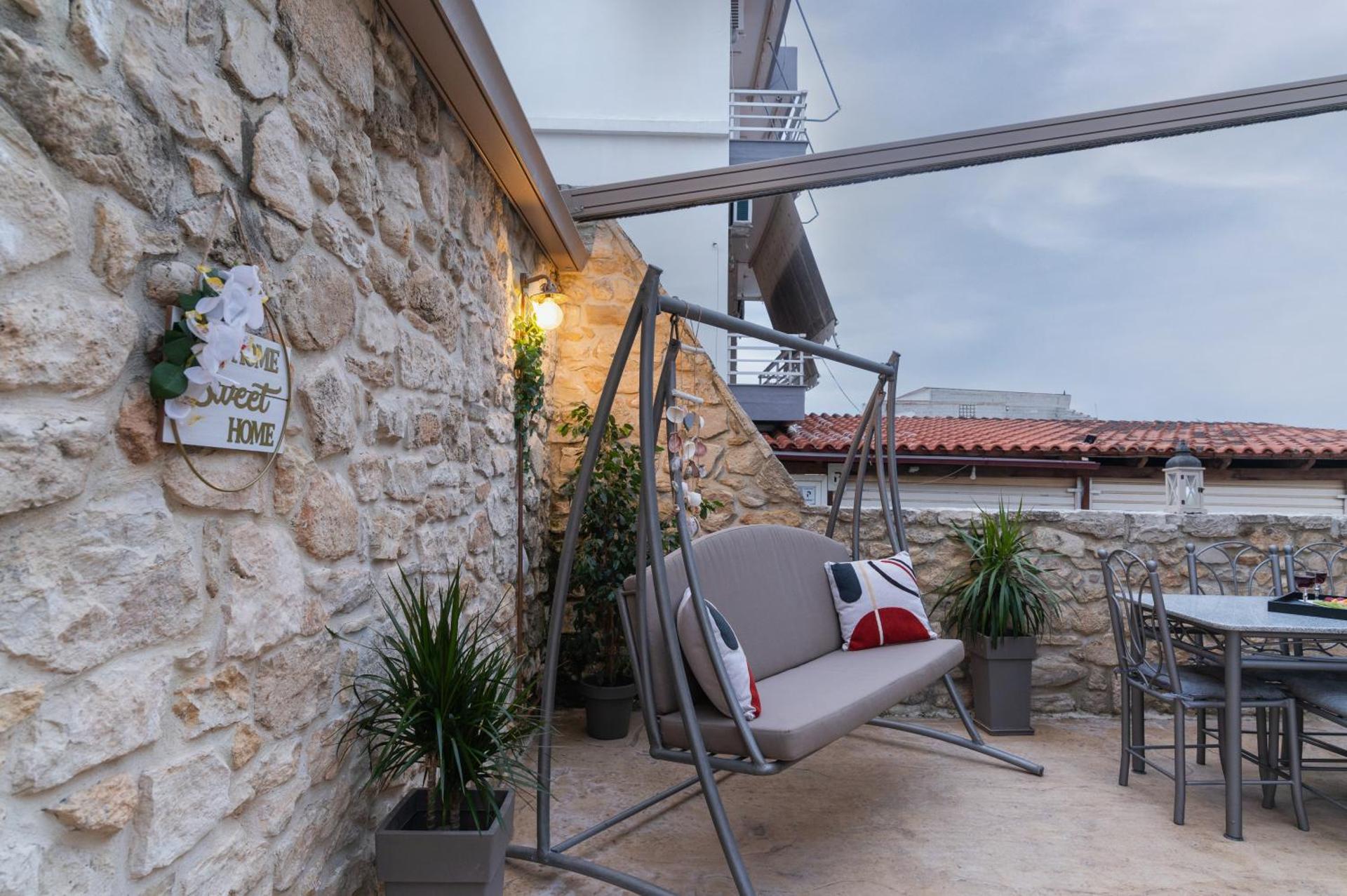 Silva Luxury House in Mires (South Crete)