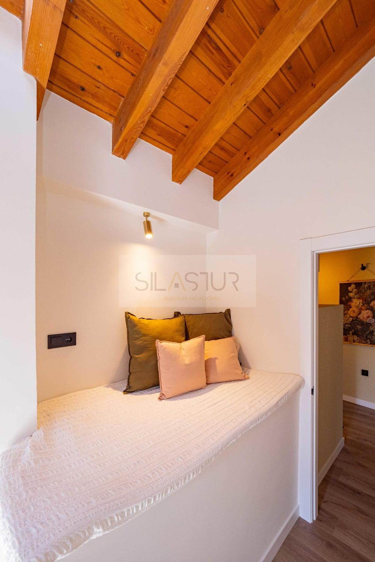 Casina de Santa Ana II By Silastur