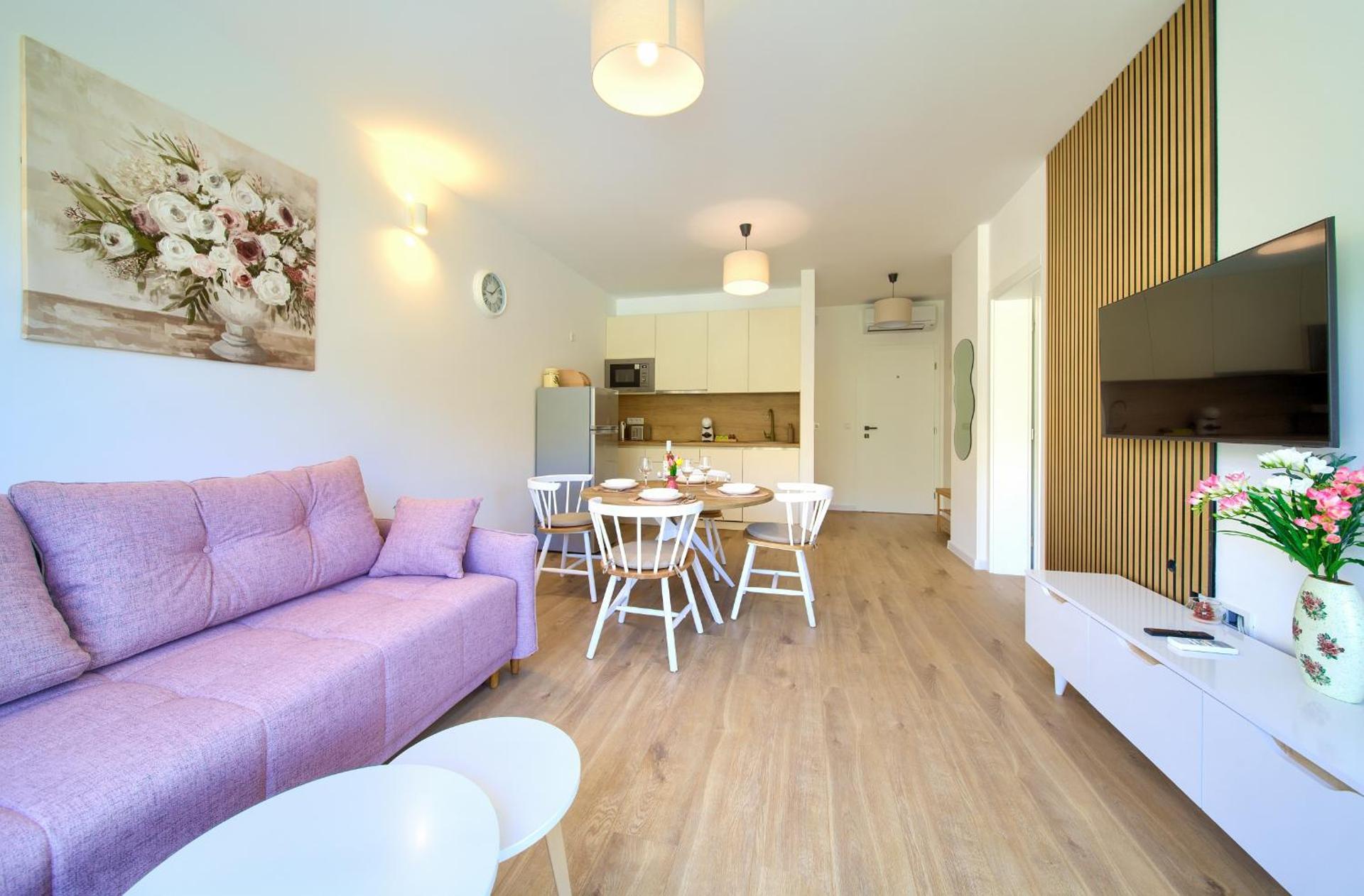 Apartments Ena & Leona