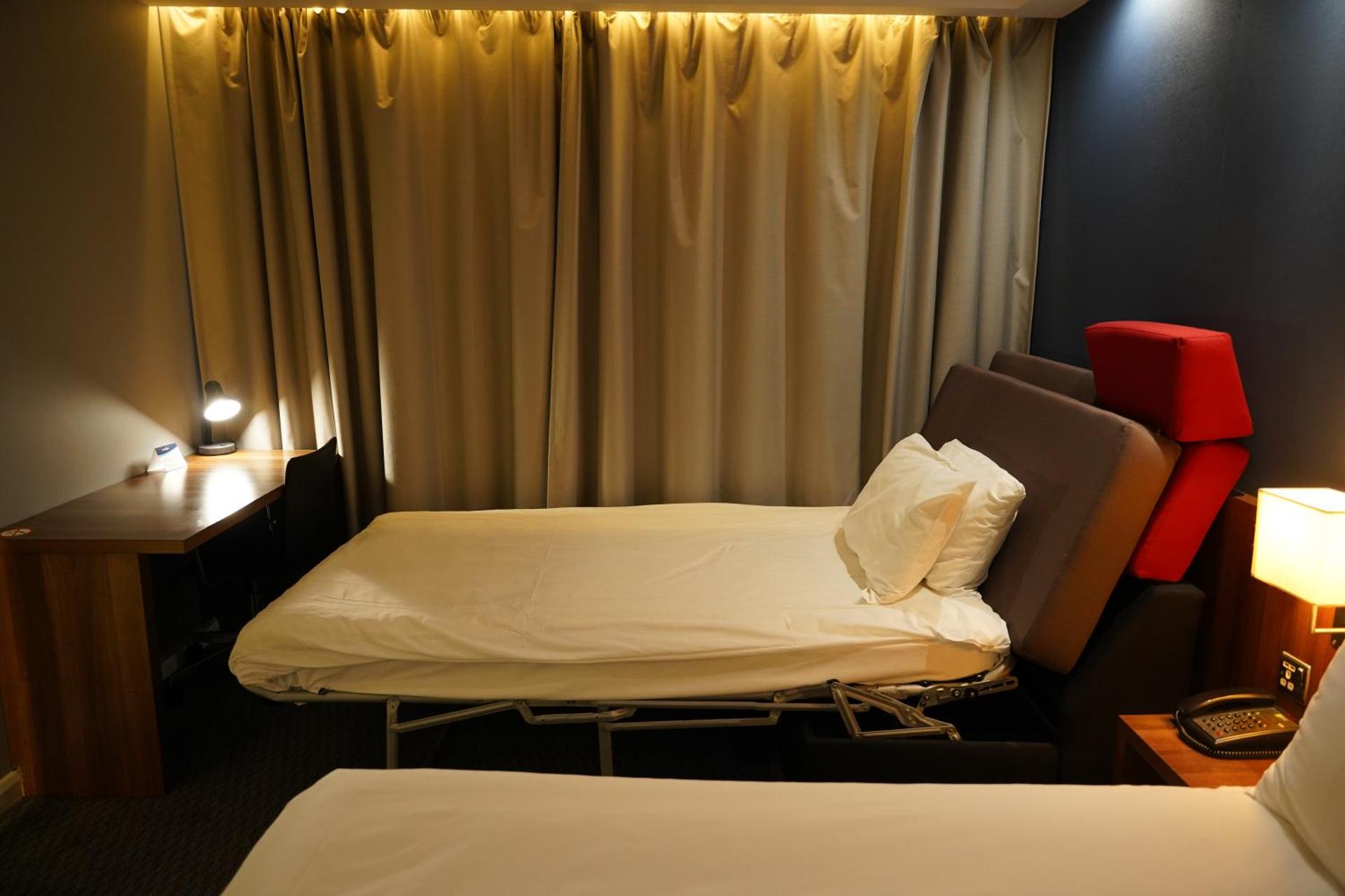 Holiday Inn Express Harlow by IHG