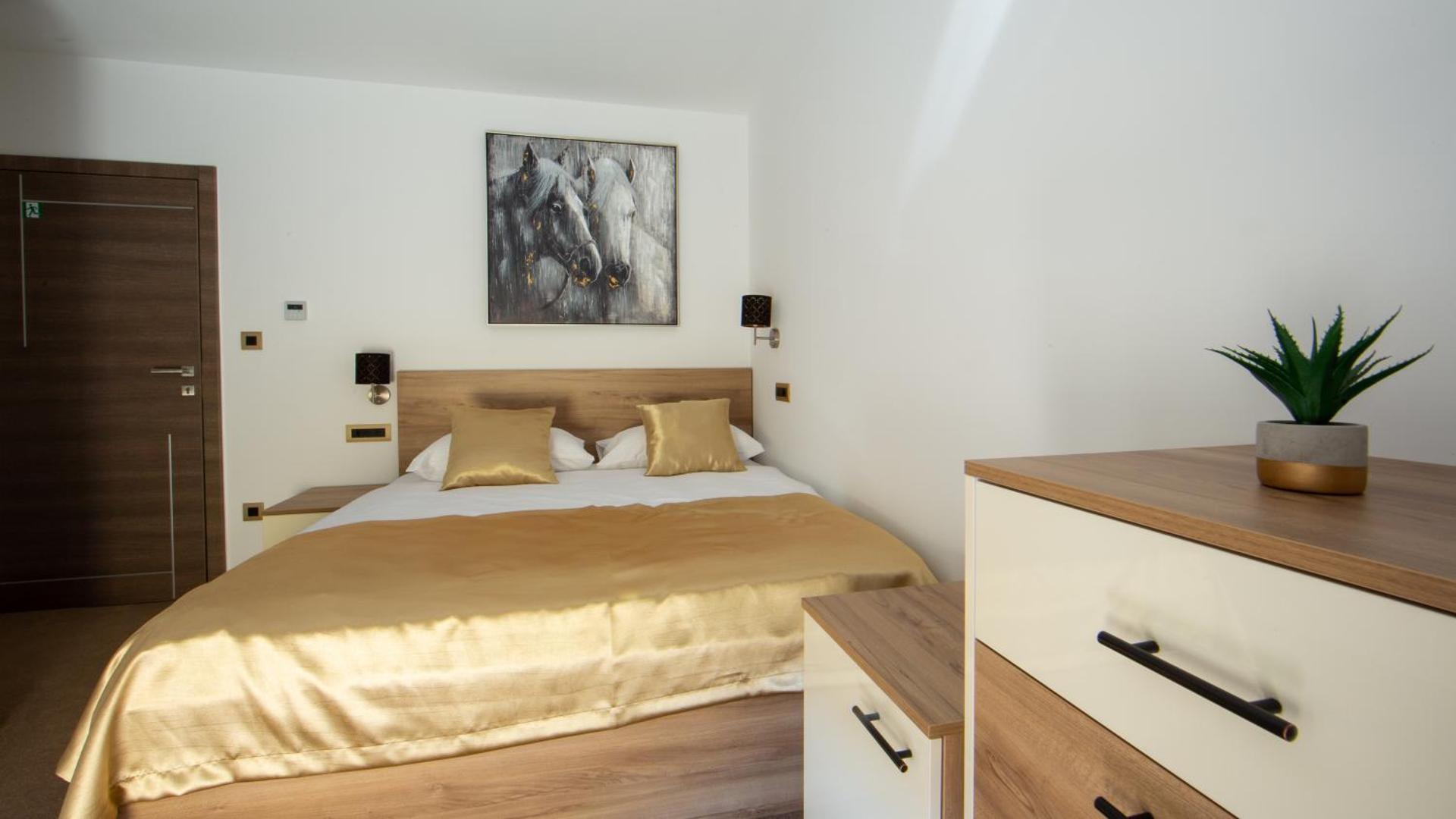 Rooms & Apartments Toni