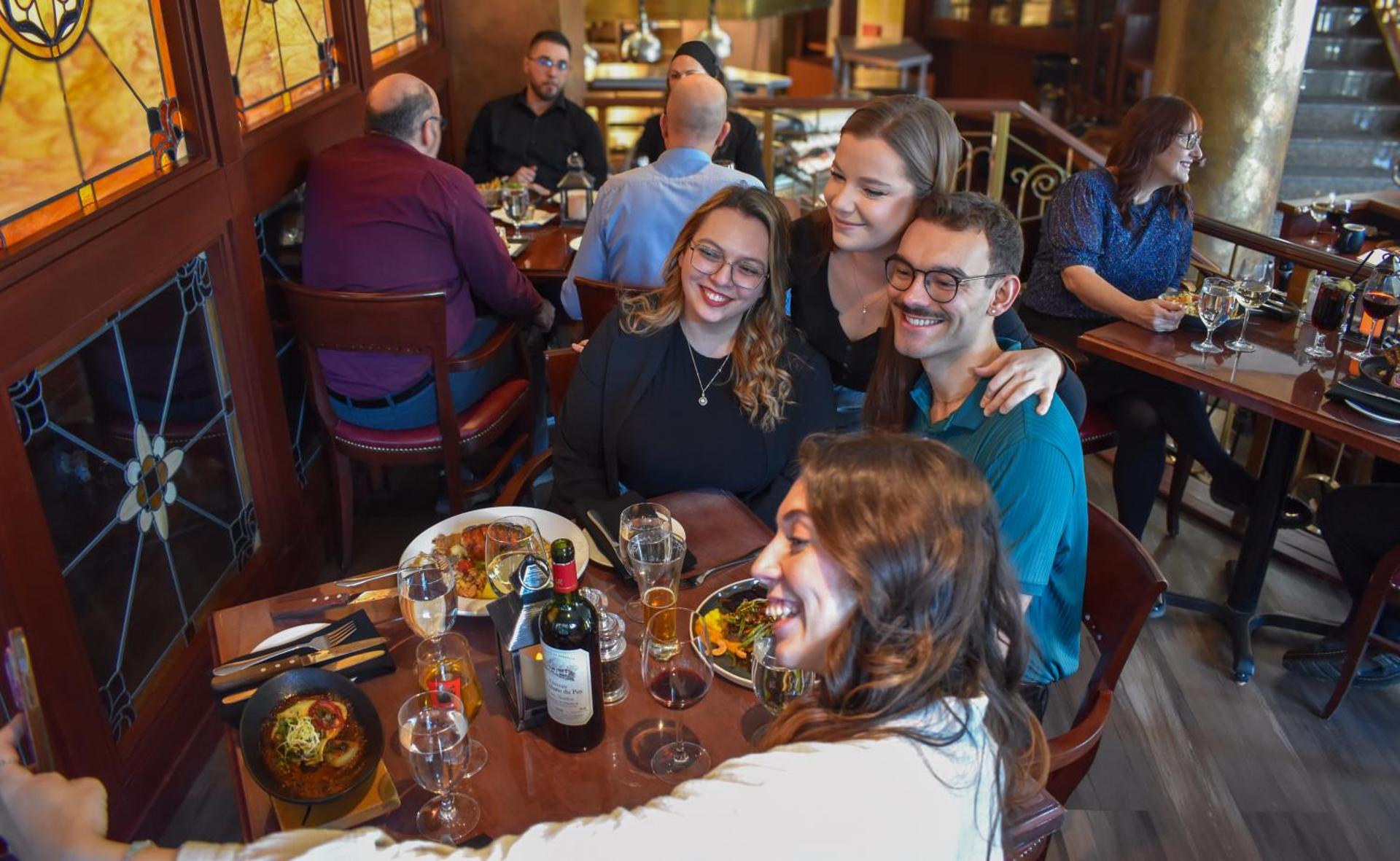 Restaurant/places to eat