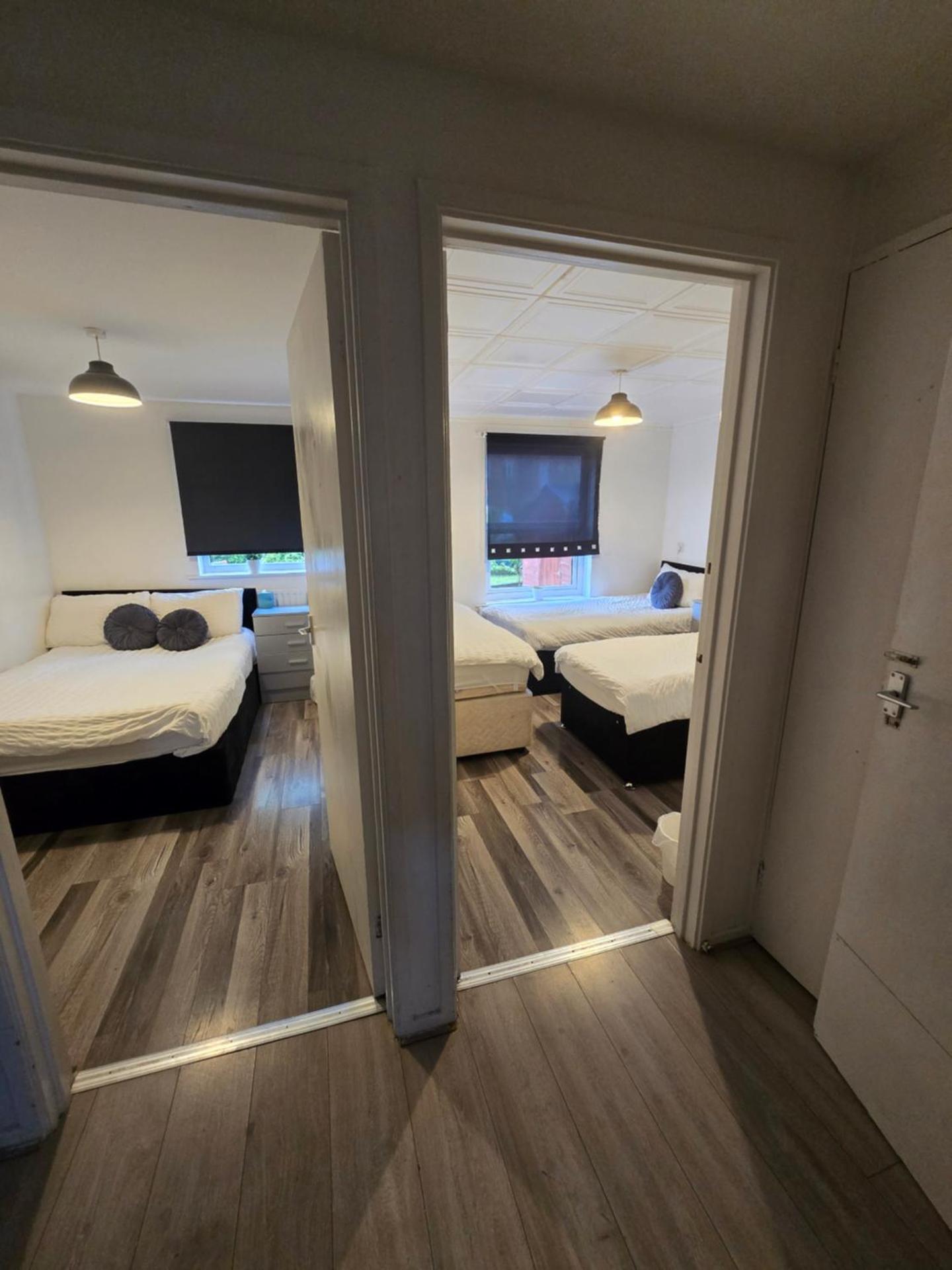 2 Bedroom Cozy Chambers with free parking