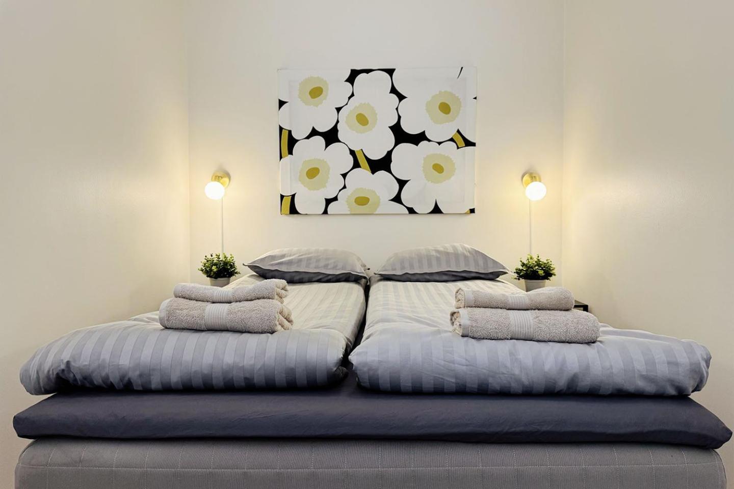 Luxury 3-Bedroom Suite on Most Beautiful Street of Helsinki