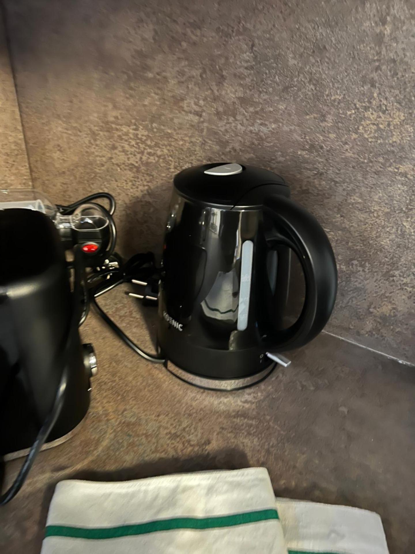 Coffee/tea facilities