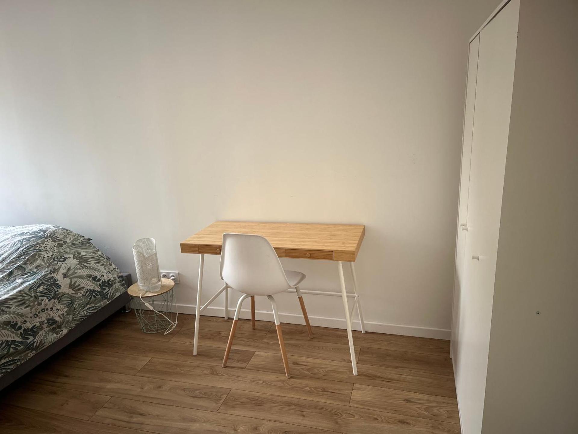 Emma CLIM Proche Hôpital