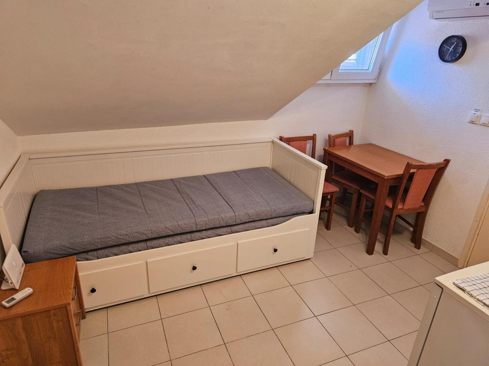 Lana Old Town Center Apartment