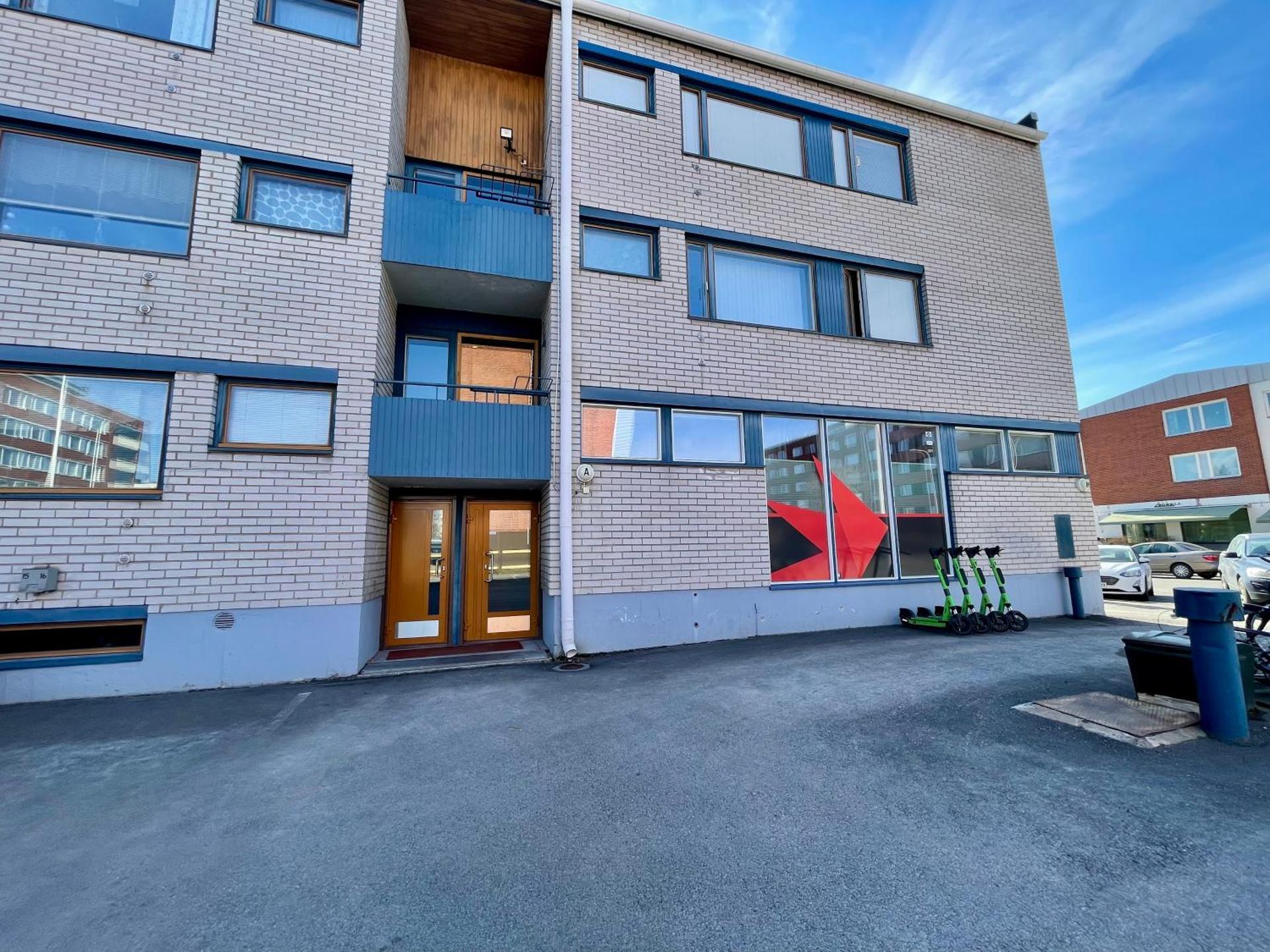 Kiva majoitus 1-4hlö, 500m keskustaan, parkkipaikka