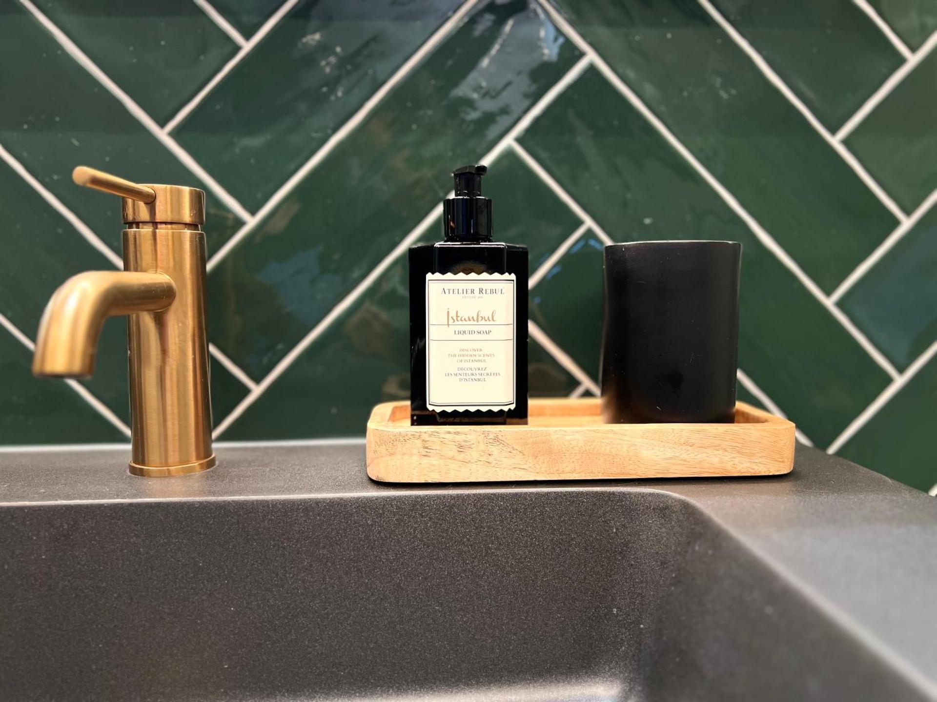 Garden Street Lommel - The Green Haven