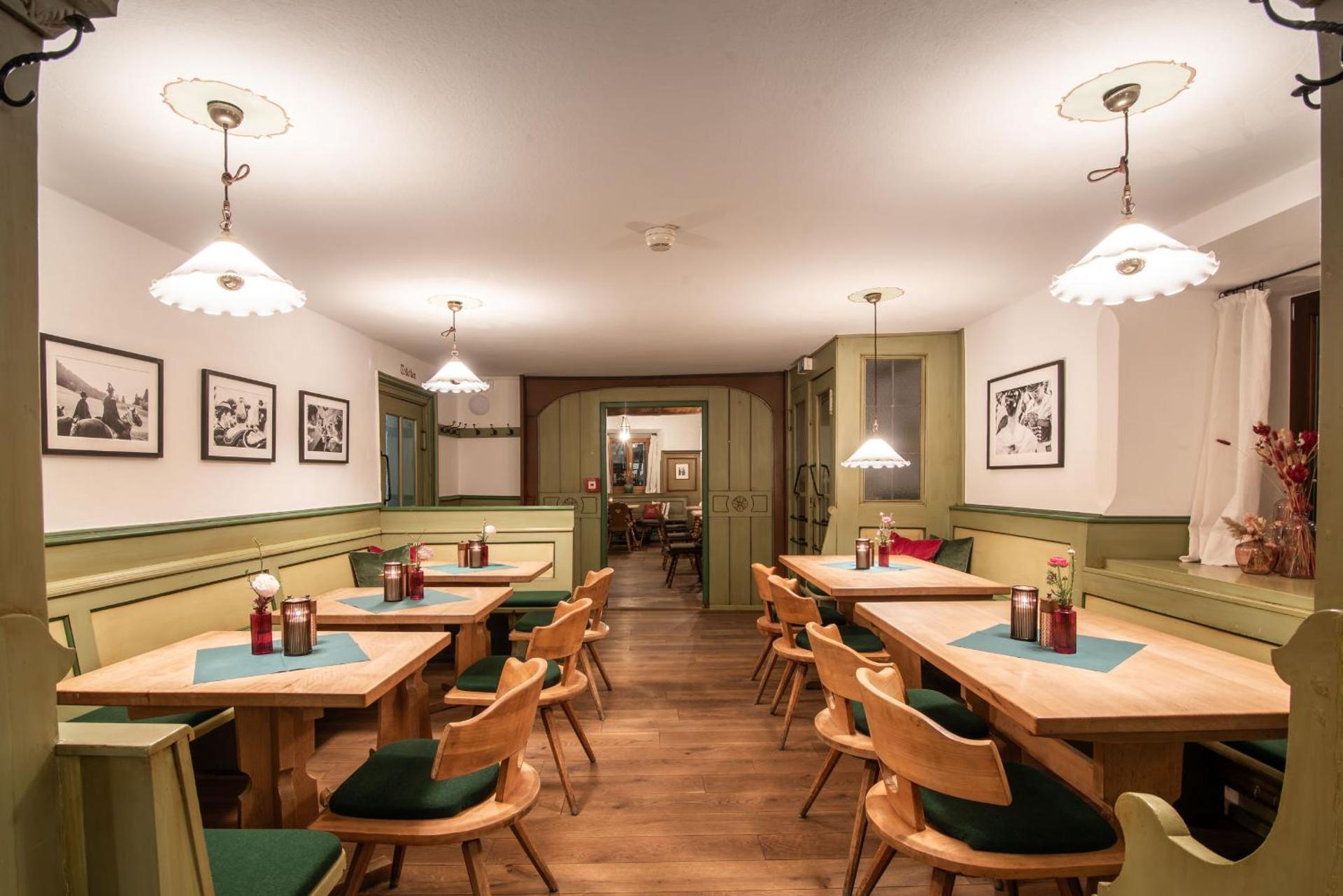 Restaurant/places to eat