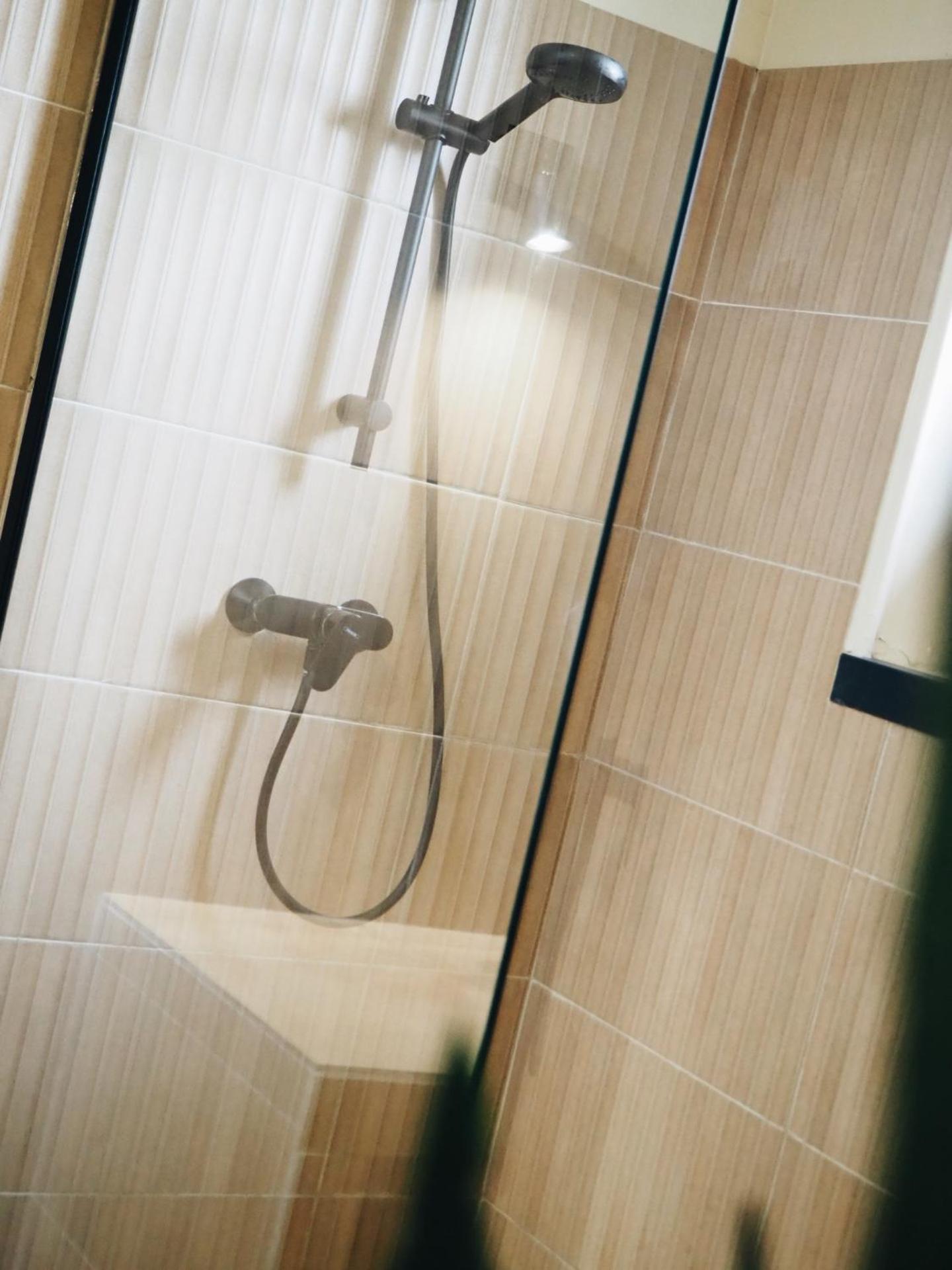 One-Bedroom Apartment with Balcony