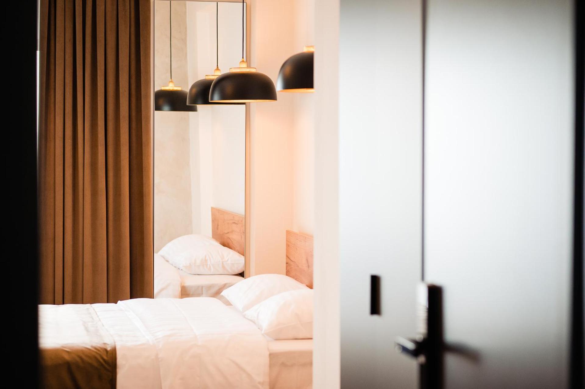 Fly&stay at George`s