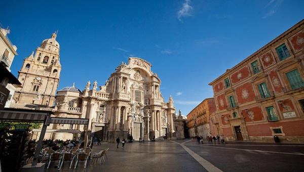 Amazing Casa Sienna, with a shared pool