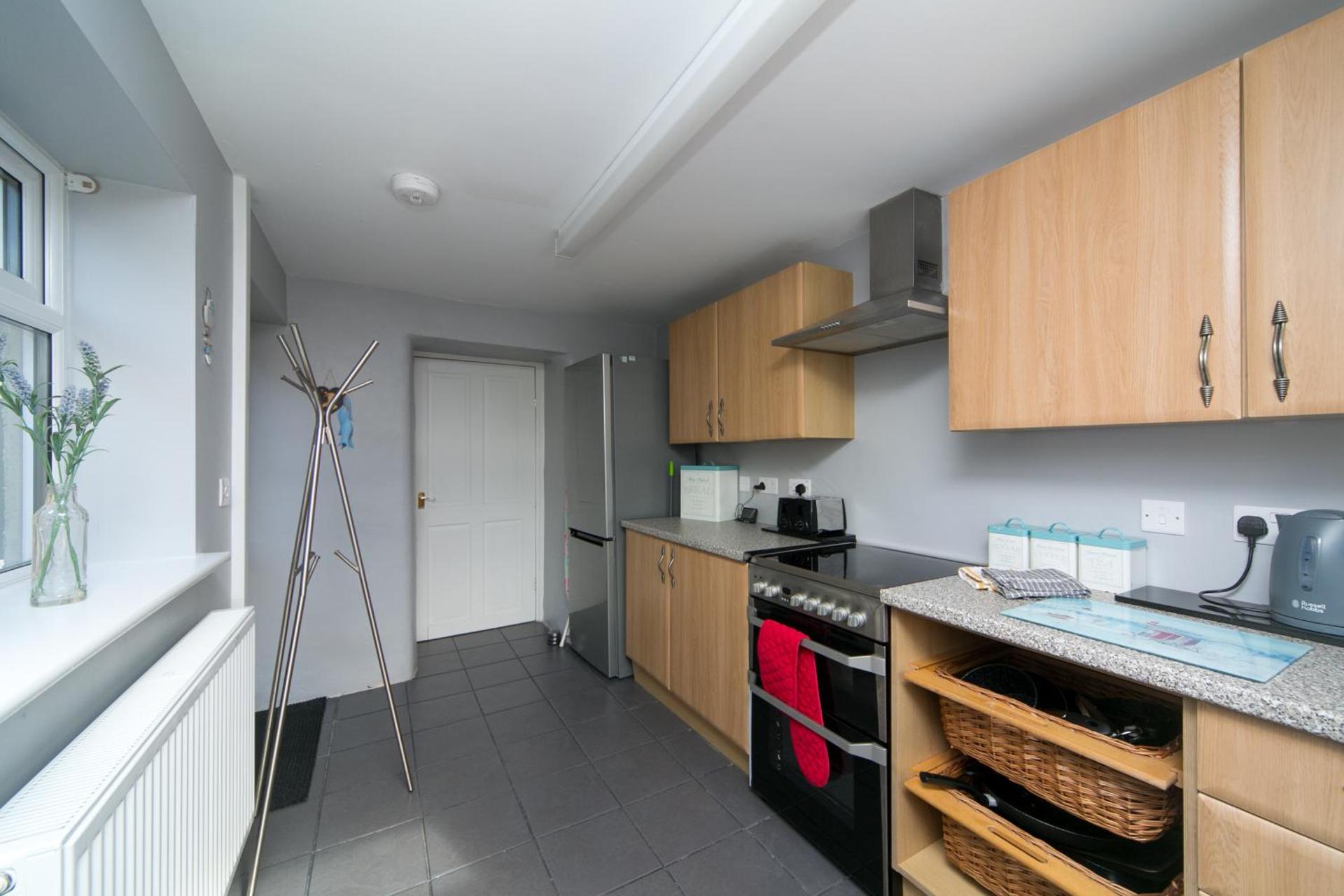 Cosy seaside cottage