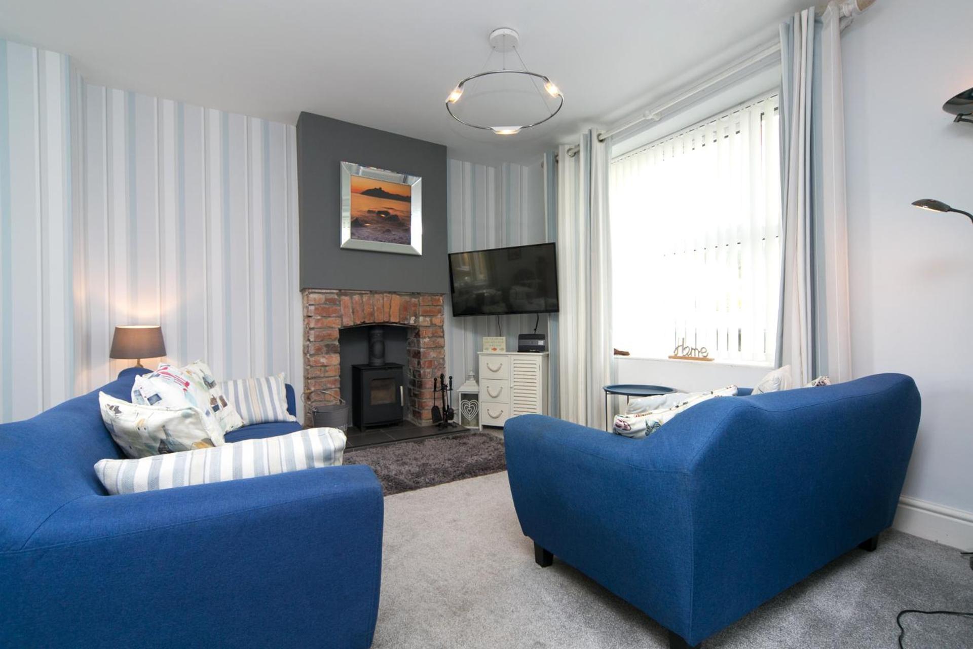 Cosy seaside cottage