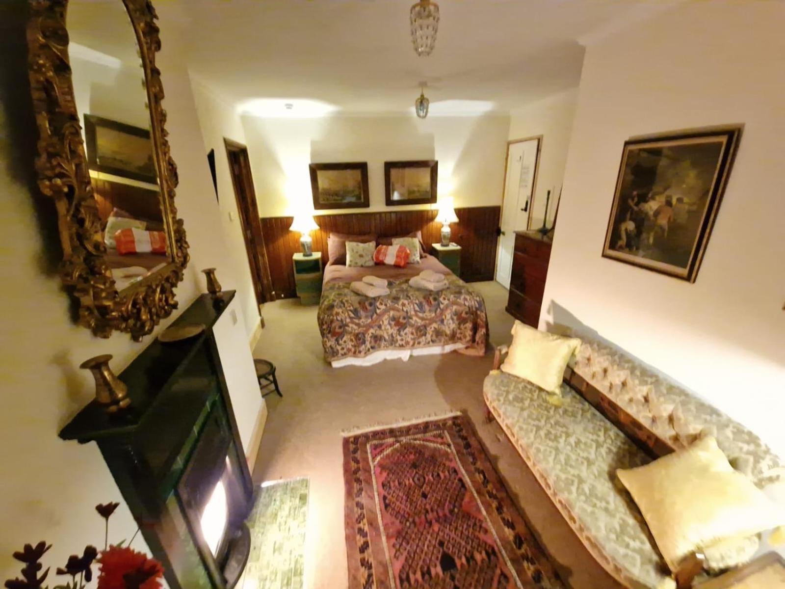 Cambus O' May Traditional Highland Hotel