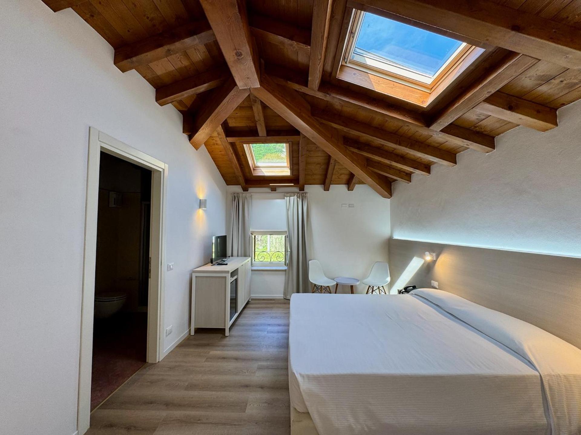 3-personersværelse med eget badeværelse