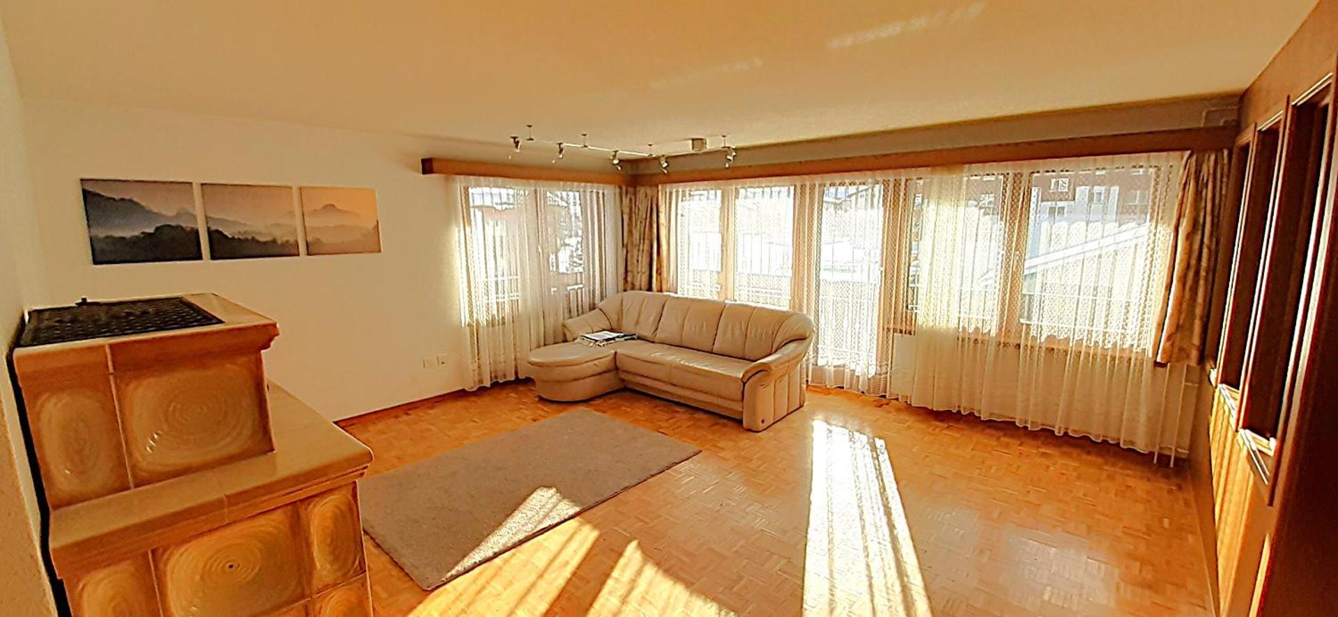 FREE Bus Winter Haus Loree