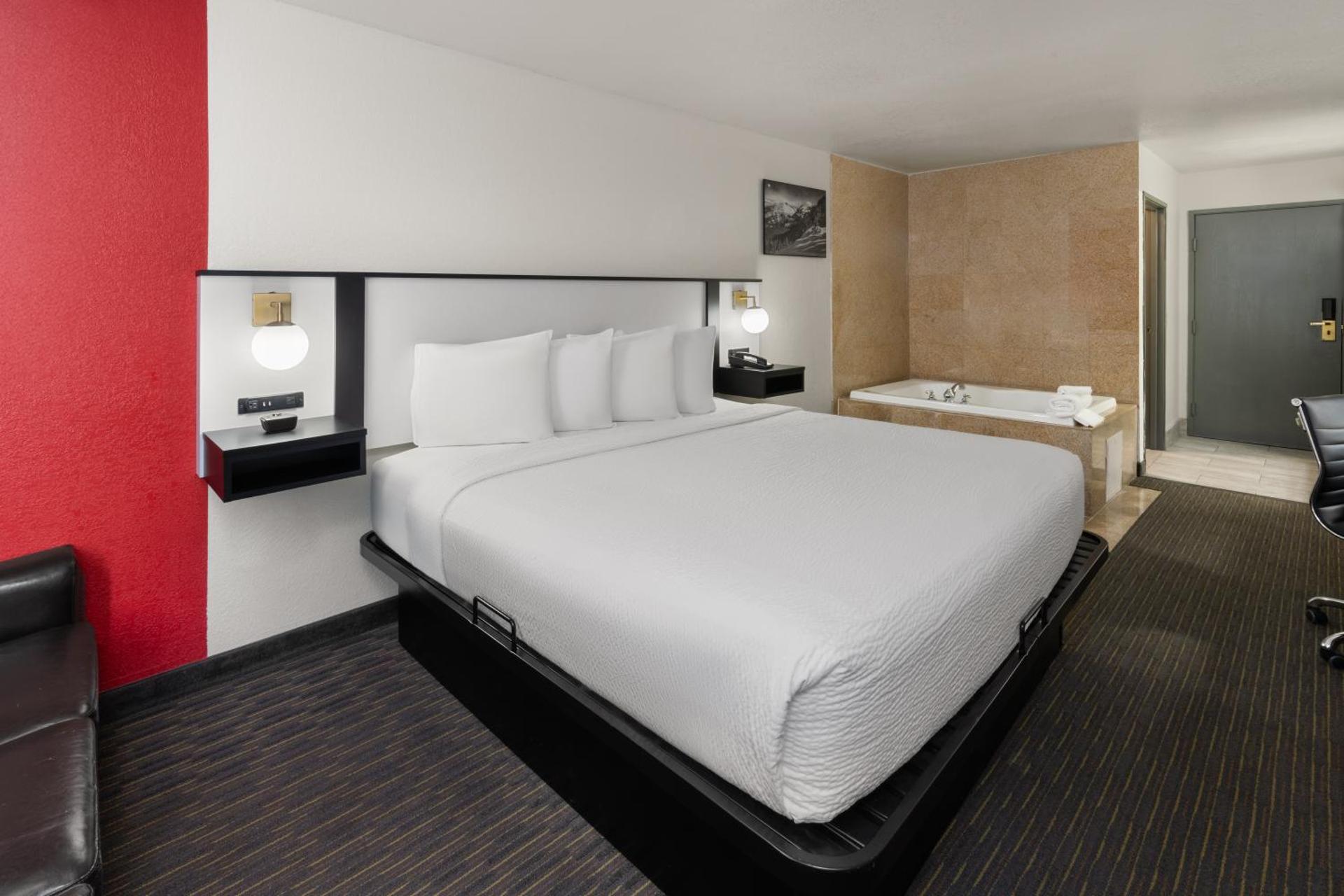 SYLO Hotel Denver Airport, a Ramada by Wyndham