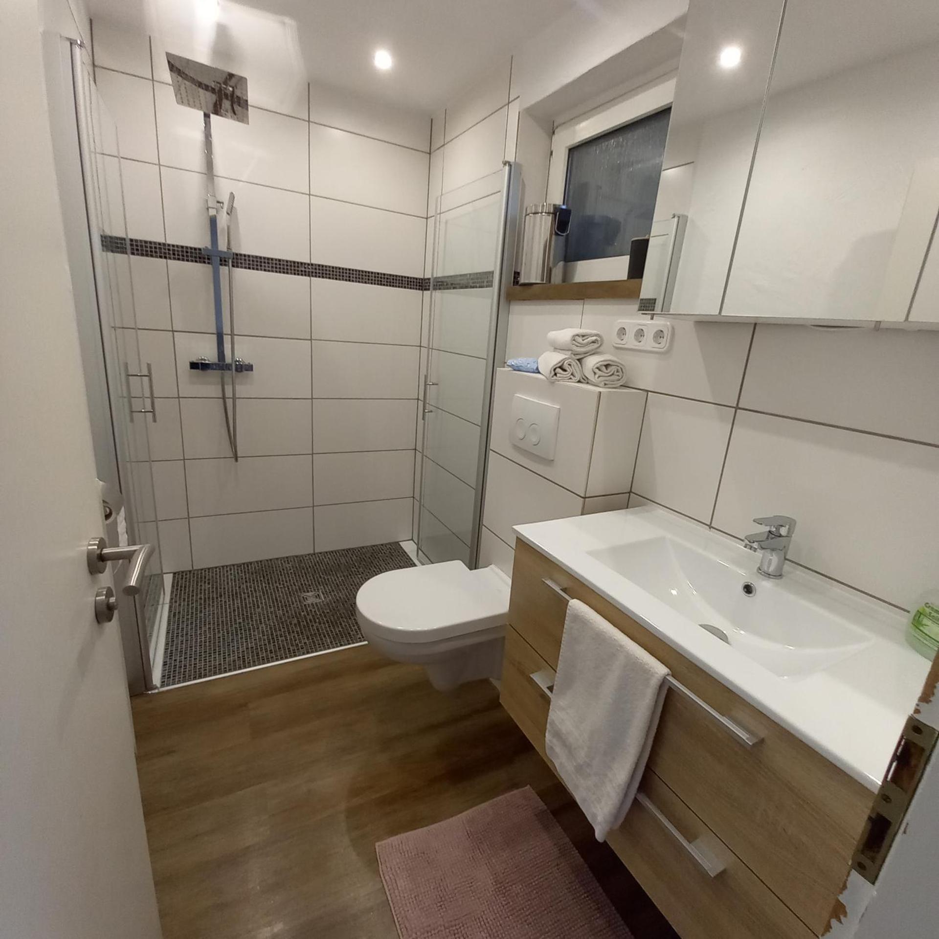 Familienurlaub auf dem Erlenhof , Bauernhof