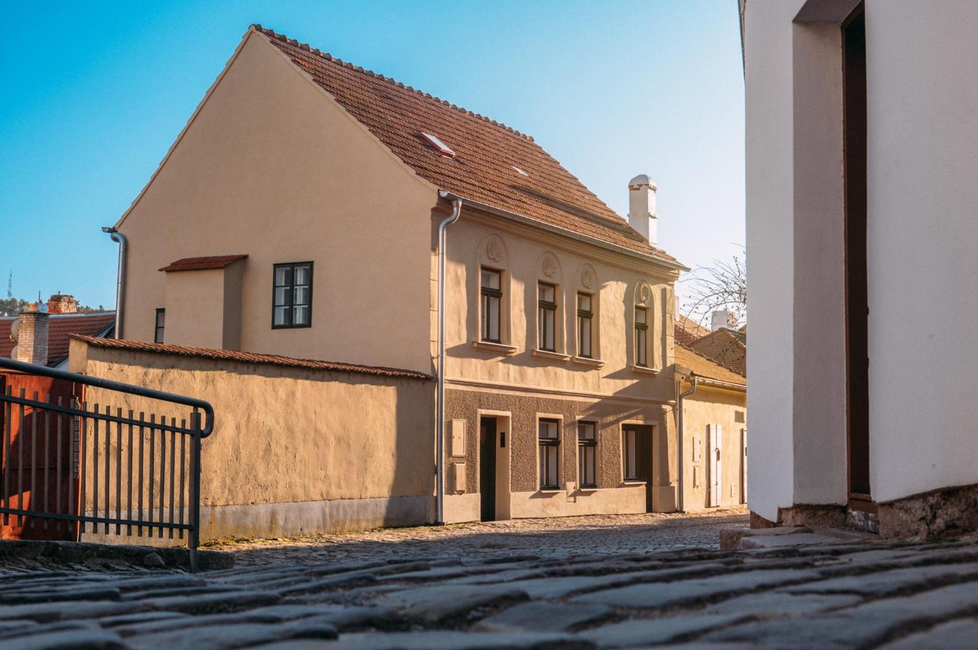 Apartmány Nathan - Ubytování s příběhem