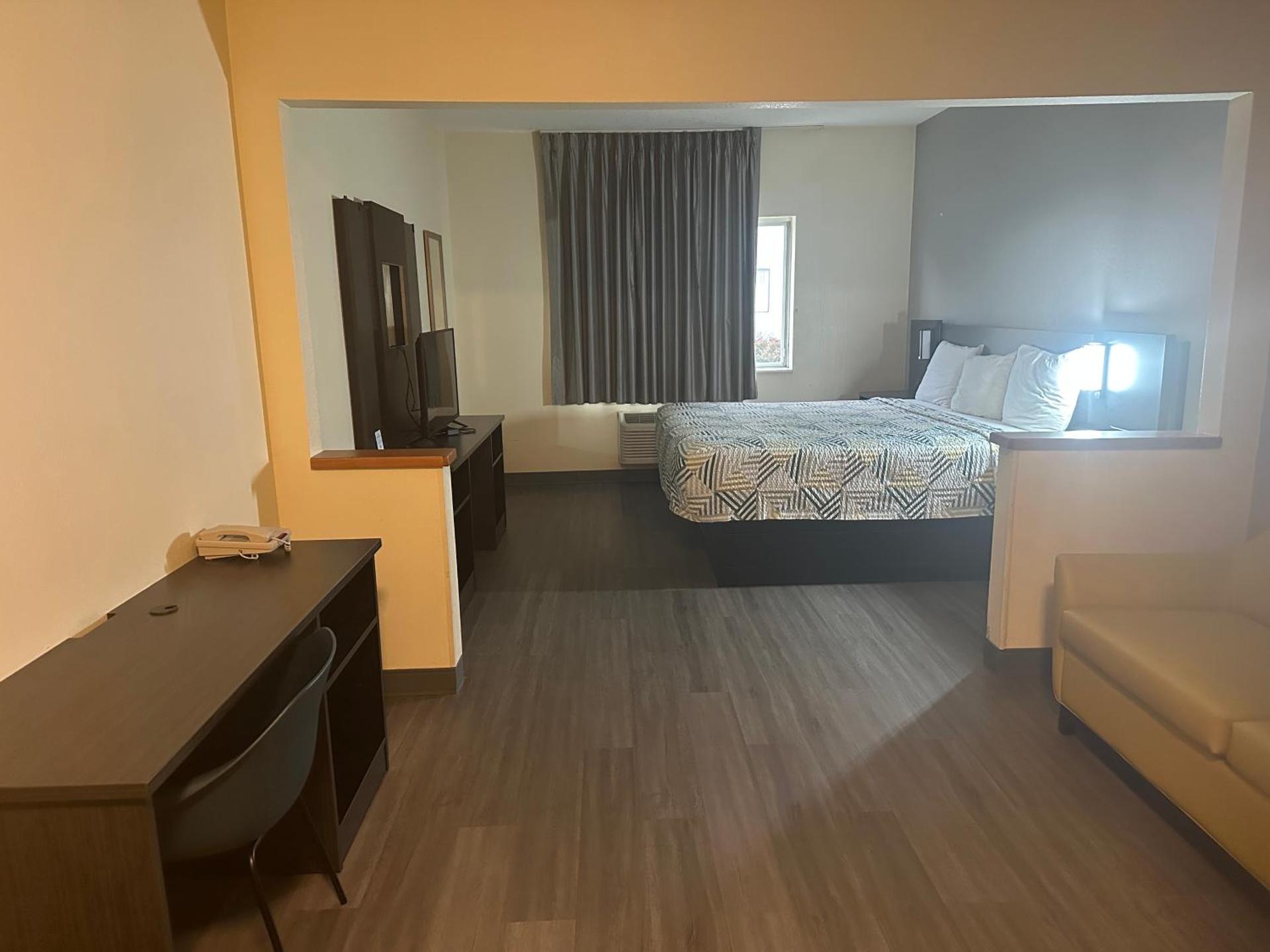 Motel 6-Anderson, IN