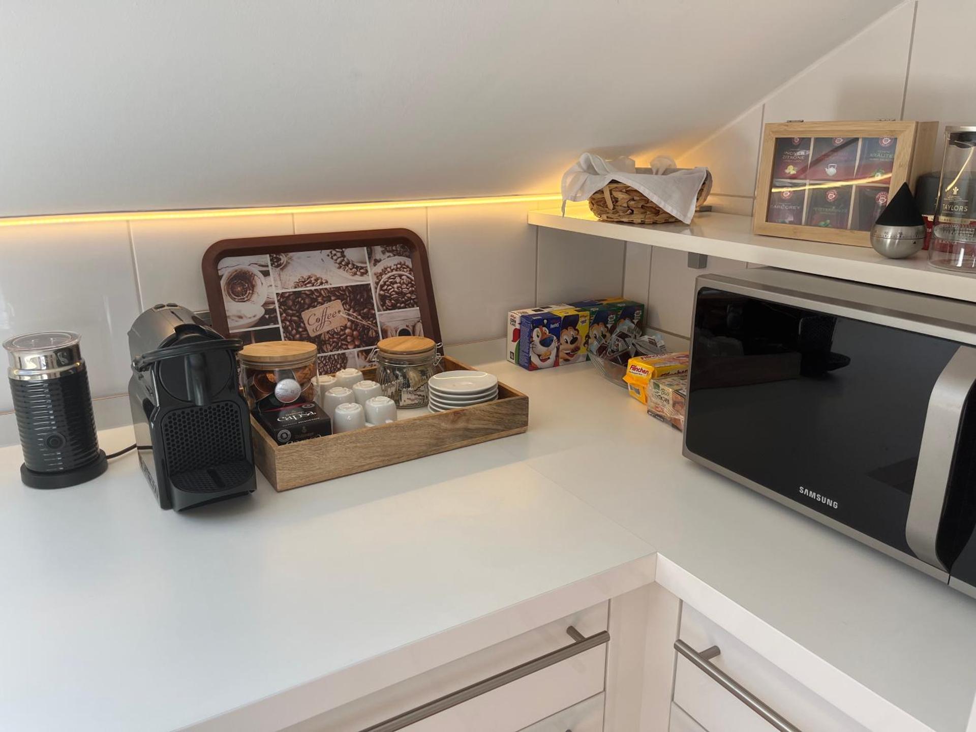 Coffee/tea facilities