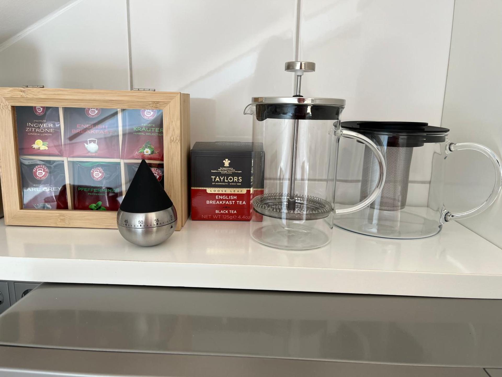 Coffee/tea facilities