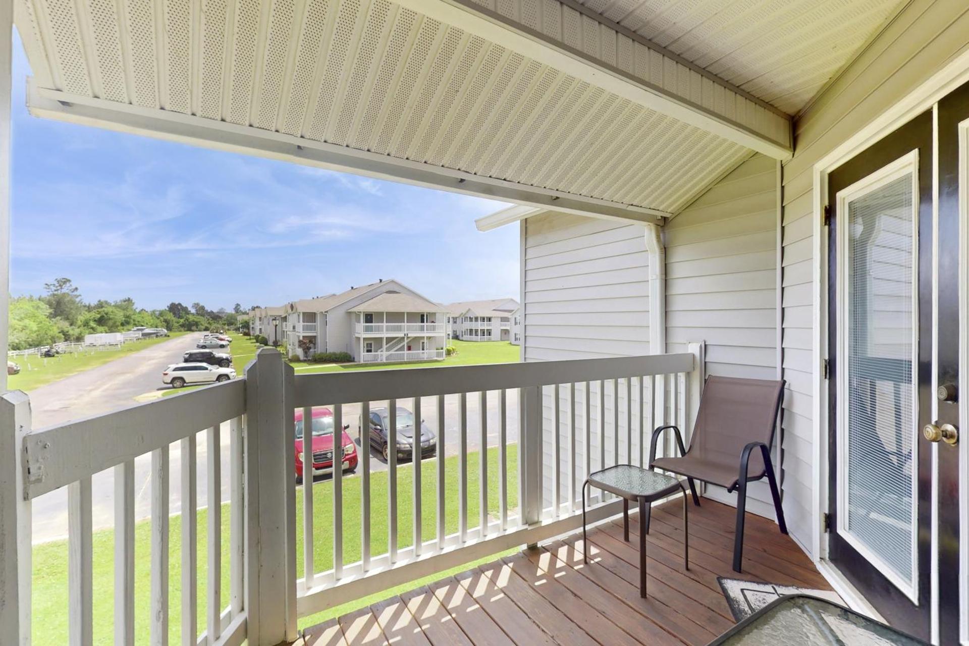 Colony Club U4 - Southern Gulf Charm