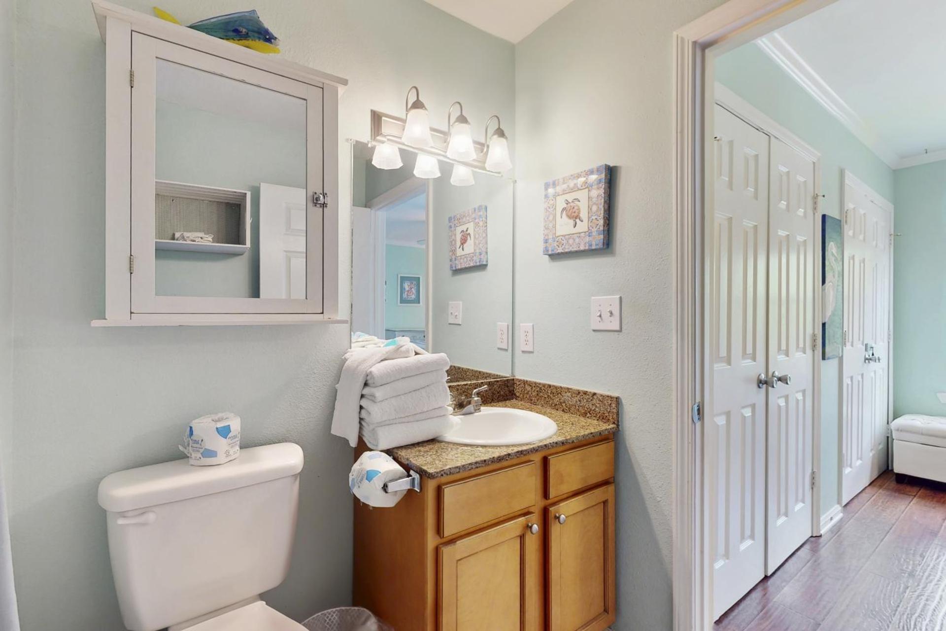 Colony Club U4 - Southern Gulf Charm