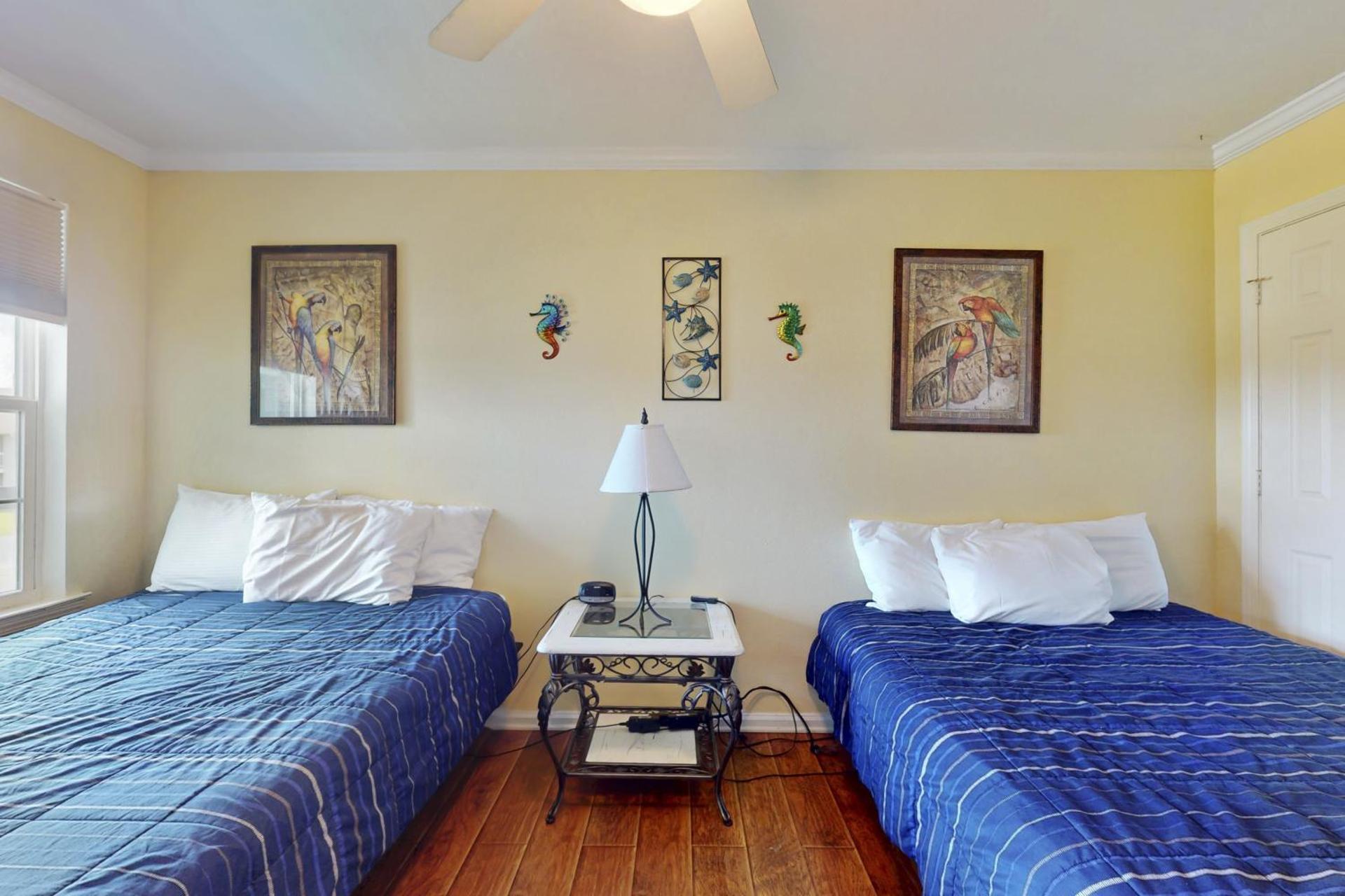 Colony Club U4 - Southern Gulf Charm