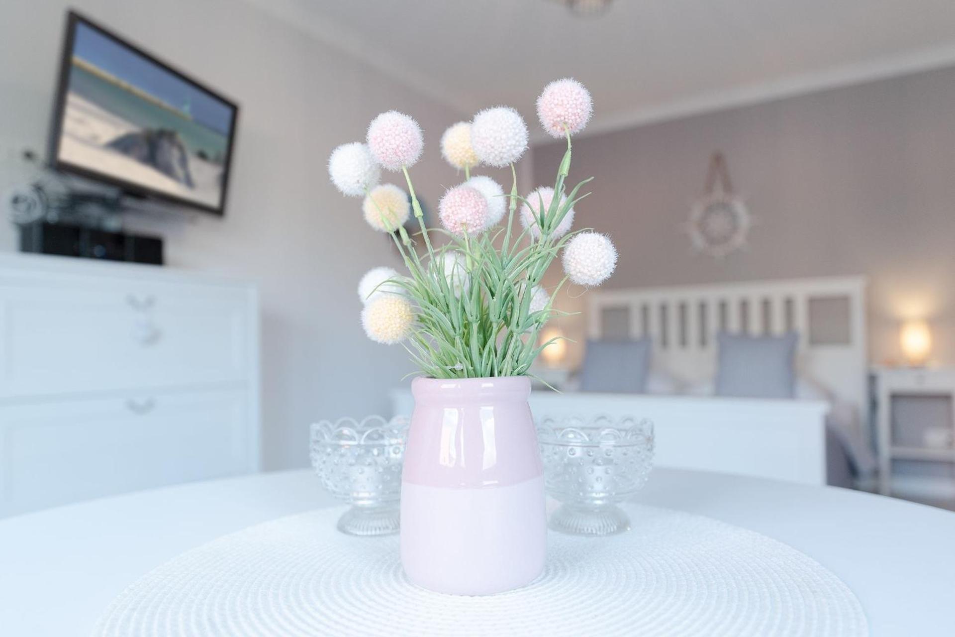 Haus Schwanensee Maritimes Ferienappartement am Plöner See