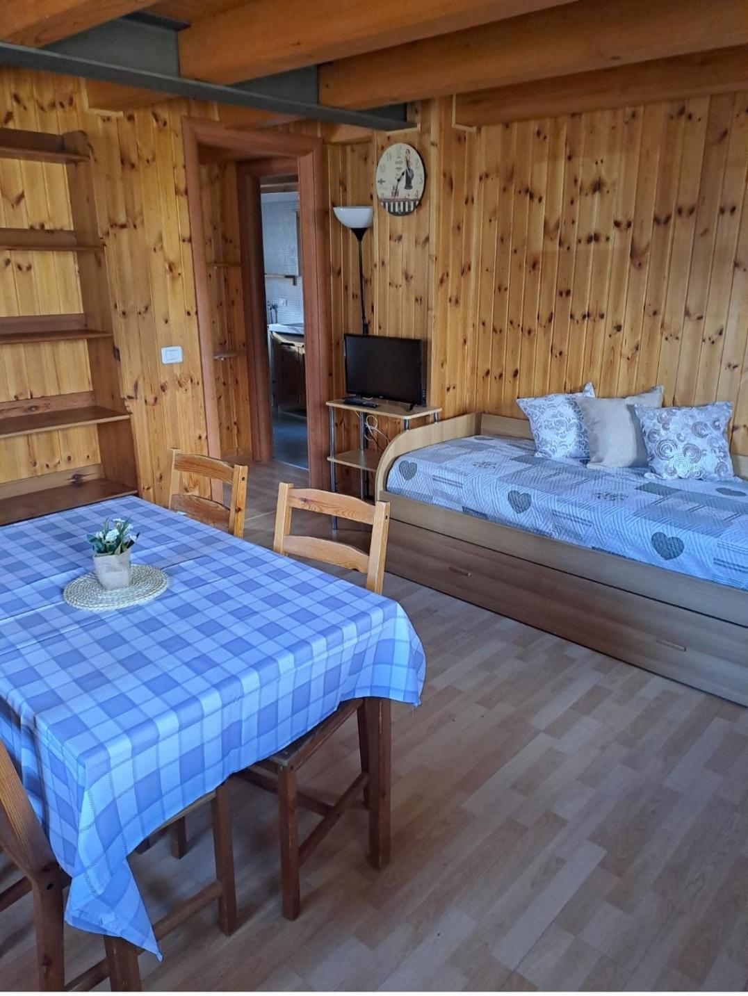 Le porte dell'agordino