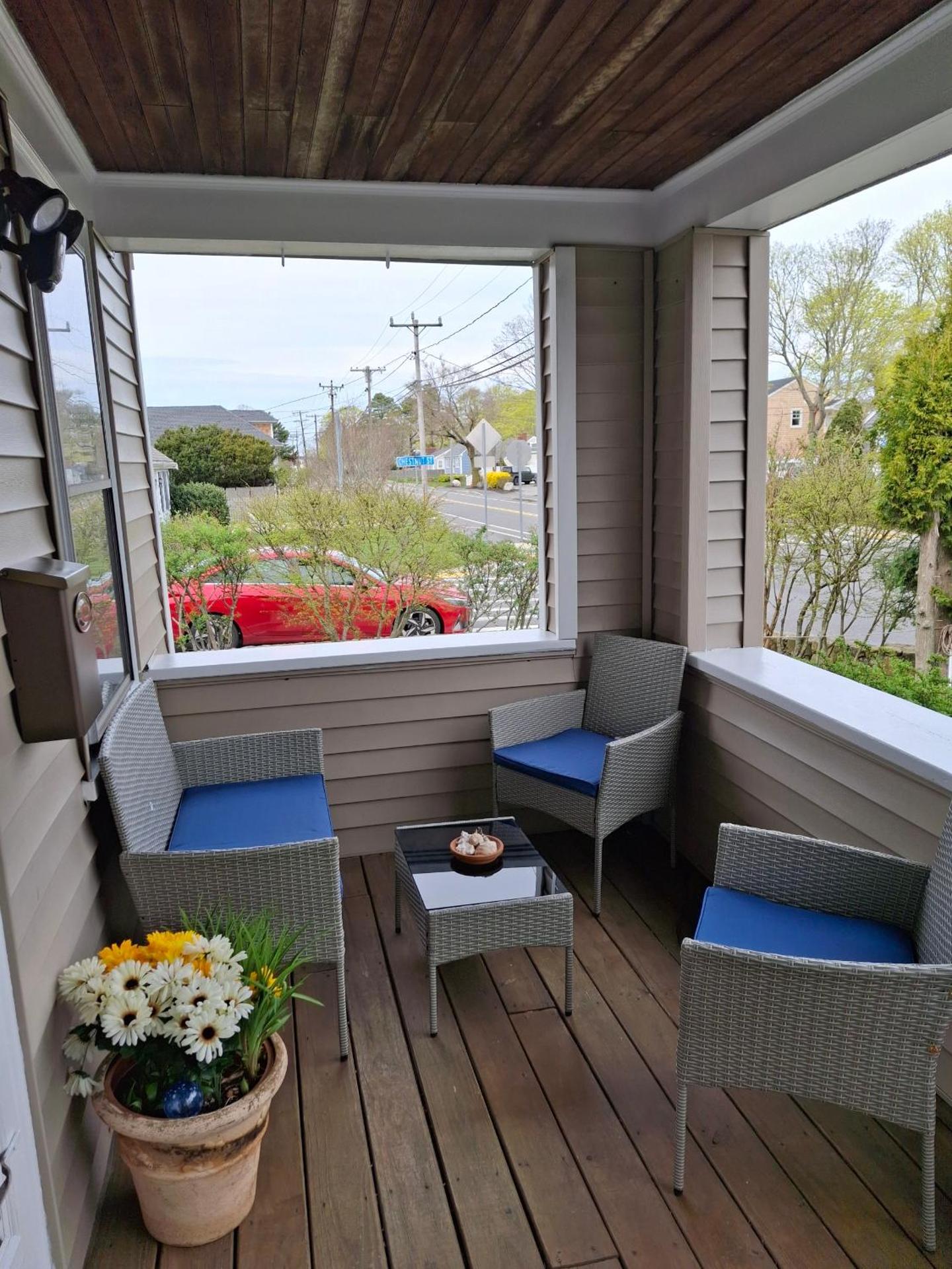 Cape Cod Hyannis Rendezvous'