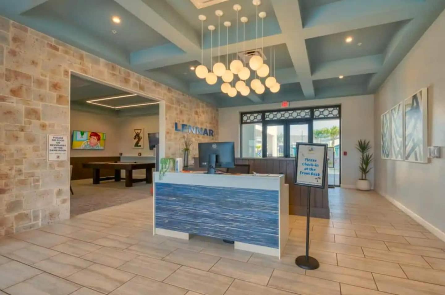 Your 4-Bedroom Getaway, Only 9 Miles from Disney