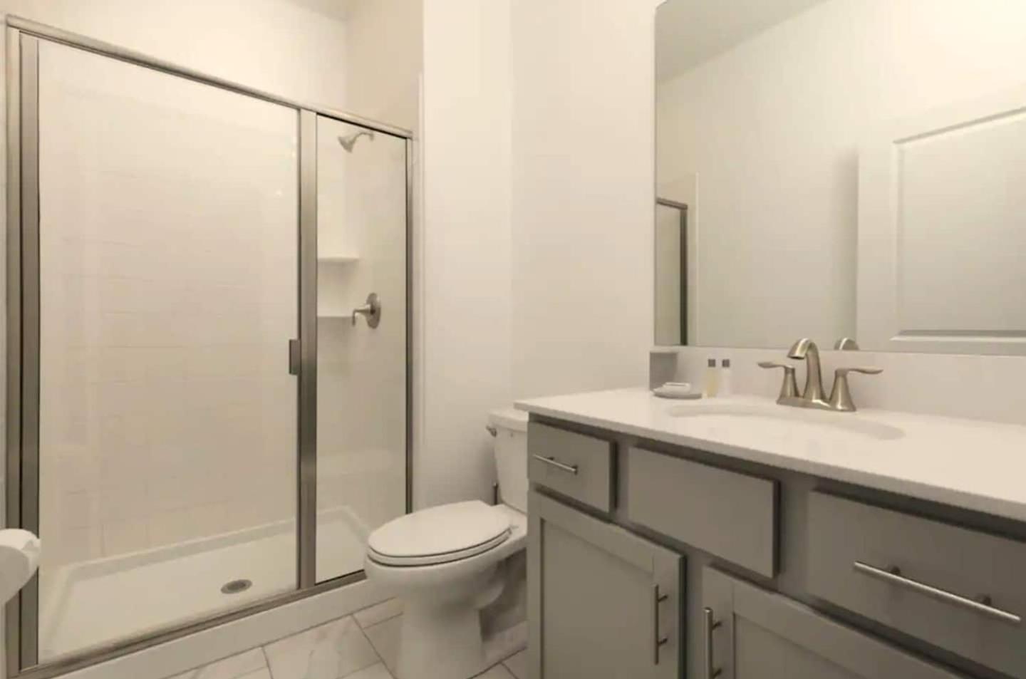 Your 4-Bedroom Getaway, Only 9 Miles from Disney