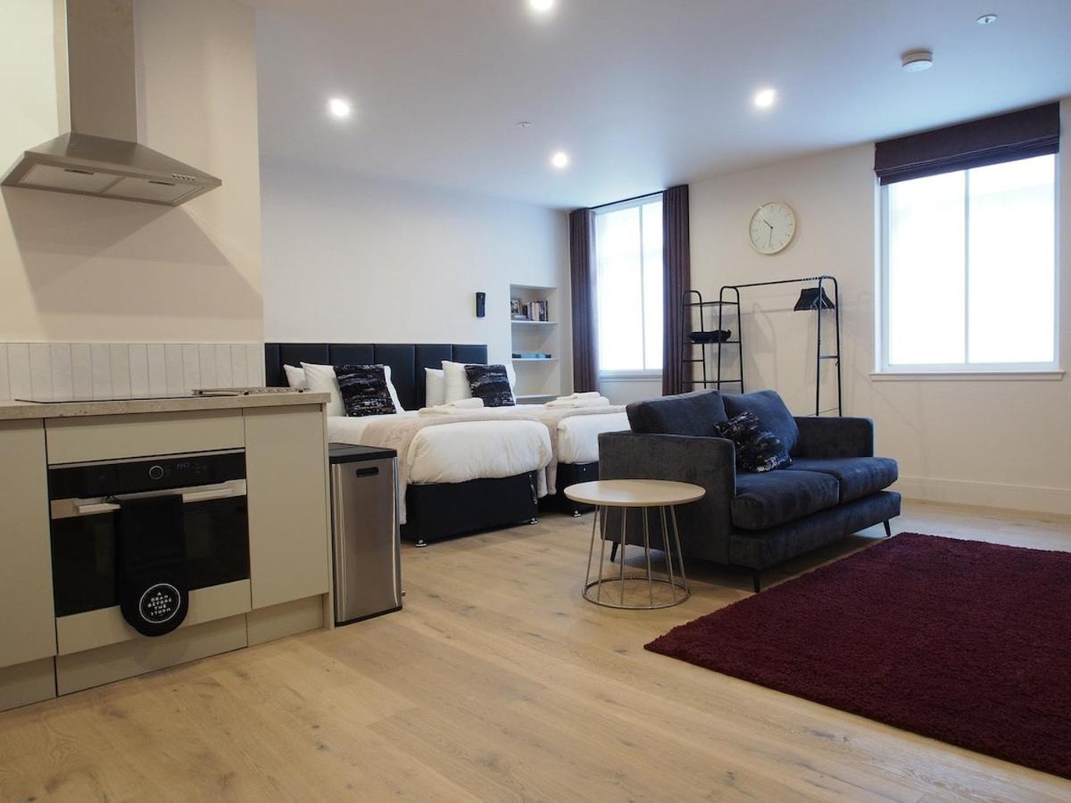 Stylish, modern studio on Easter Road - Flat 2, Elgin House